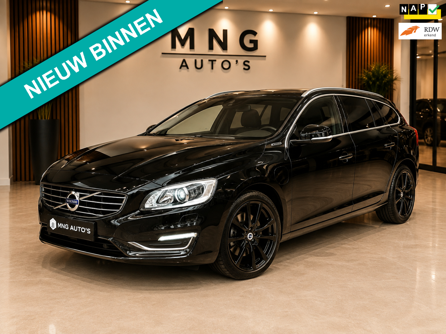 Volvo V60 2.4 D6 AWD Plug-In Hybrid|schuifdak|Memory|Leder|VOL