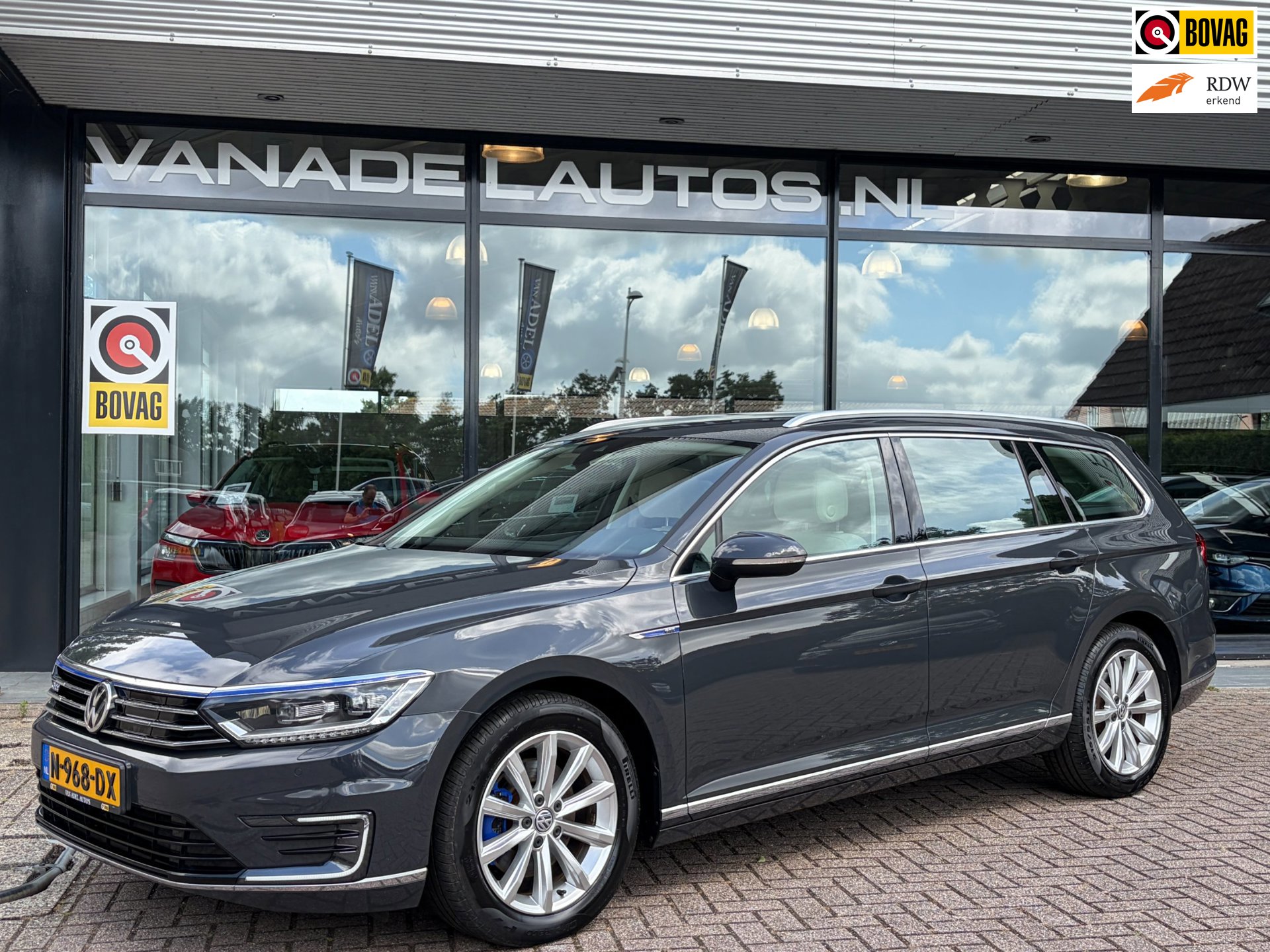 Volkswagen Passat Variant 1.4 TSI GTE Aut. Massage Adap.Cruise Navi Camera Trekhaak Dealeronderhouden!