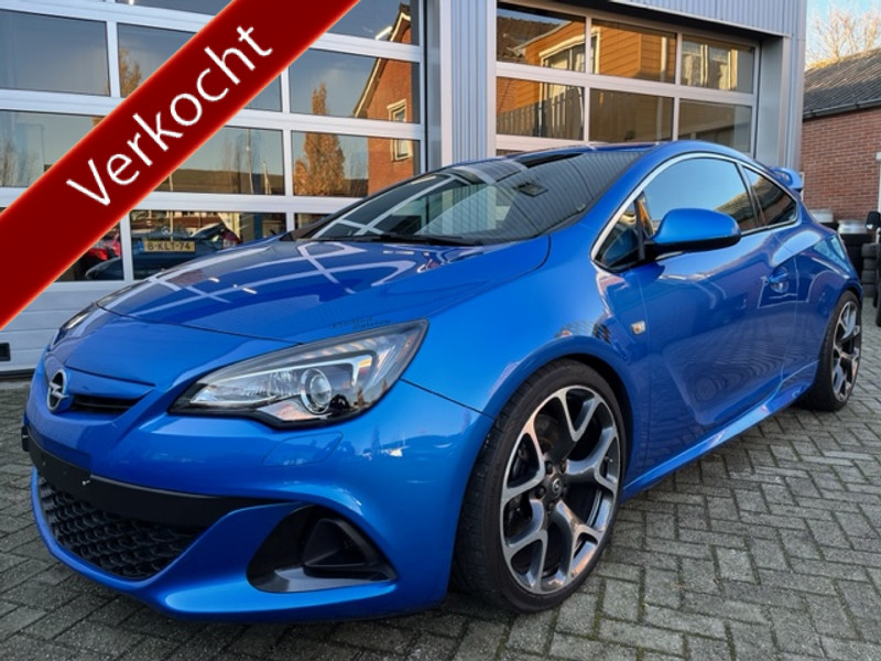 Opel Astra GTC 2.0 Turbo OPC / 280 PK / 84.000 km