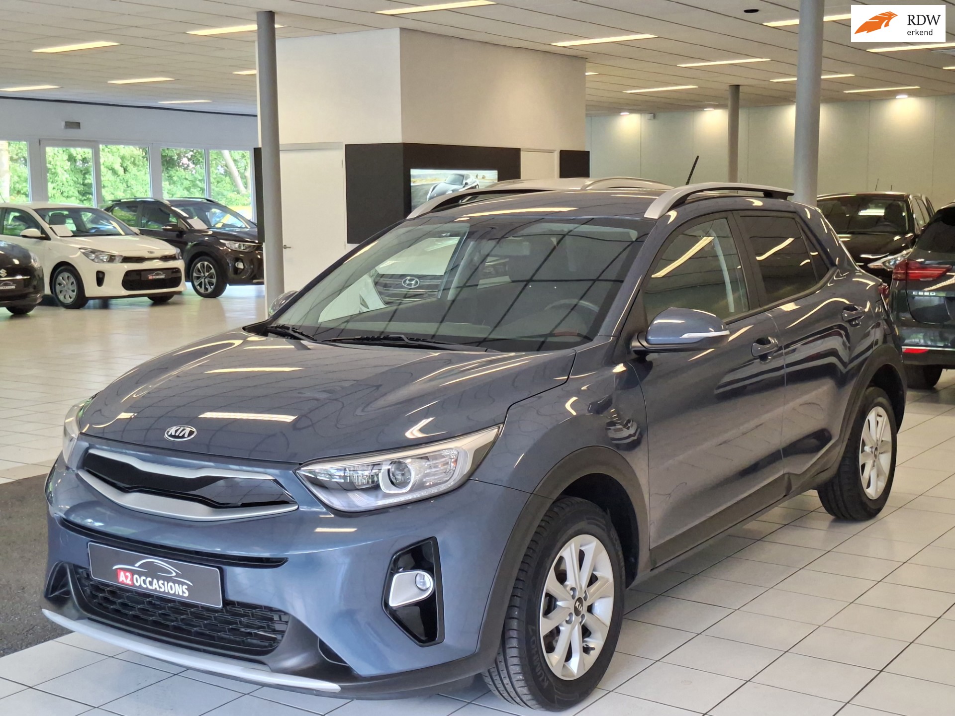 Kia Stonic 1.2 (4 Cil) Apple carplay/Android auto/Camera/Bluetooth/Stoel en stuurverwarming