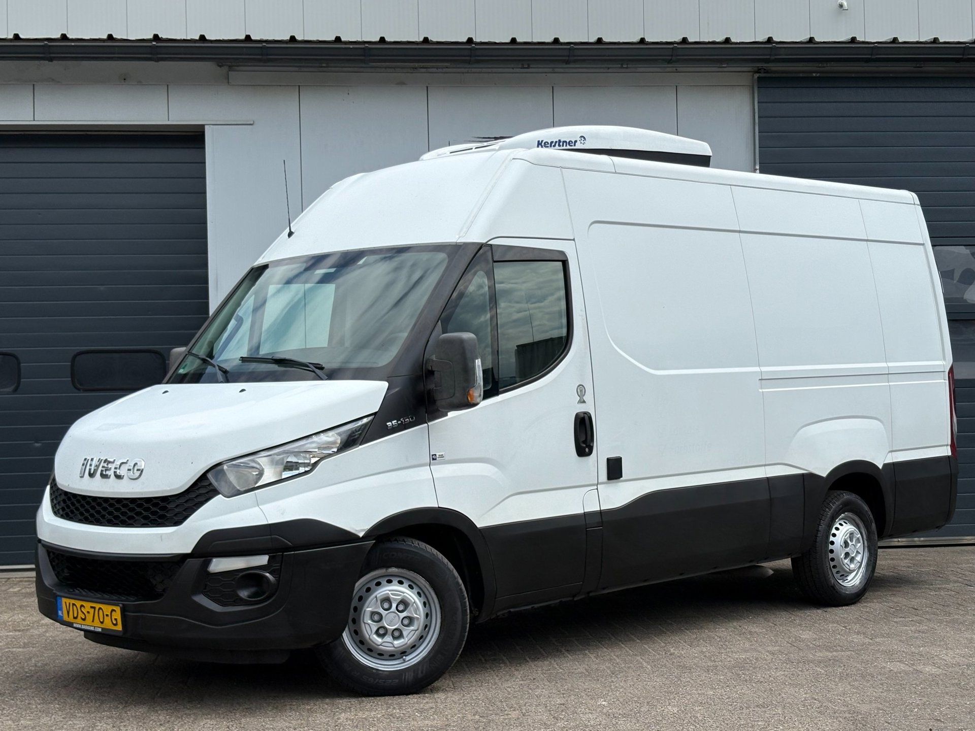Iveco Daily 35S13V 2.3 127pk Autom. Kühlkasten L3H2 TREKHAAK!