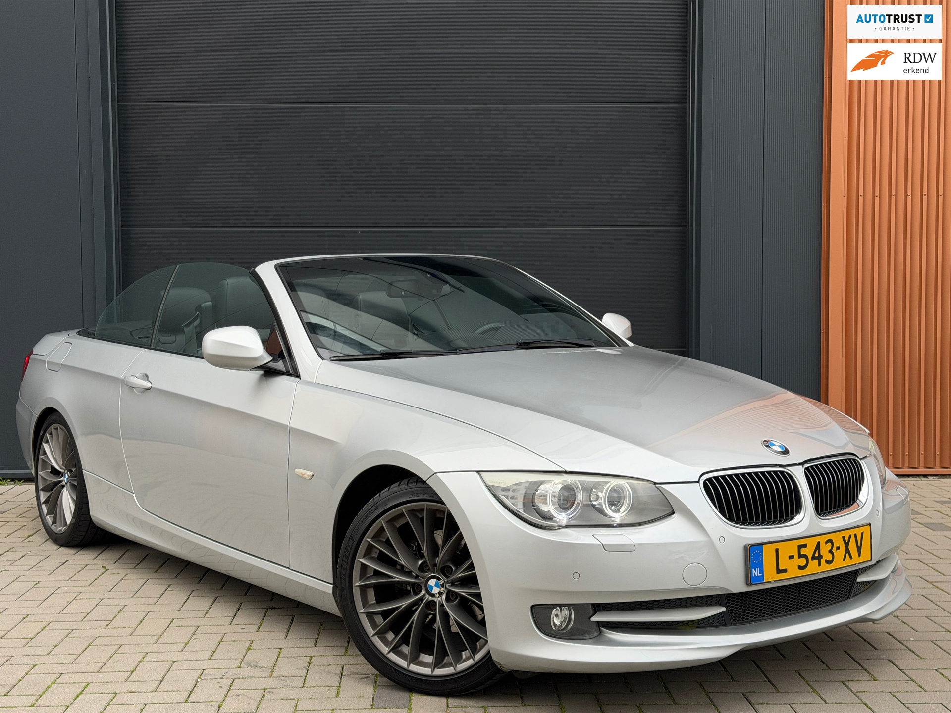 BMW 3-serie Cabrio 320i|100% Onderhouden|Nieuwe Ketting|Stoelverwarming|PDC|Memory Zetels|Cruise Control