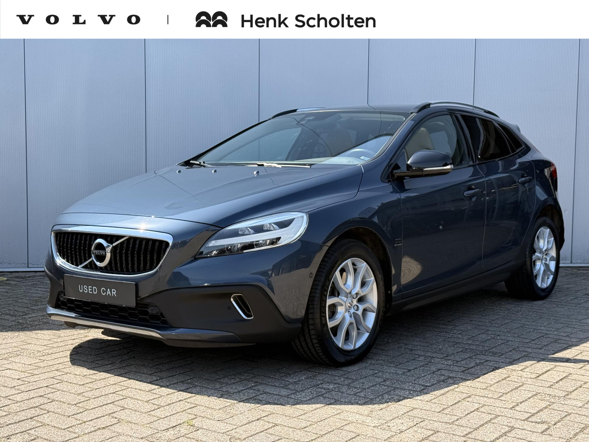 Volvo V40 Cross Country T3 automaat Polar+ Luxury |
