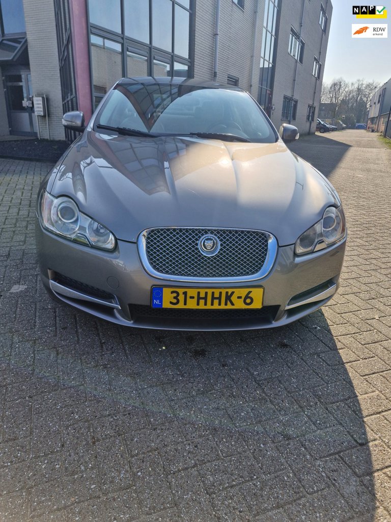 Jaguar XF 2.7D V6 Luxury Bj.2008 Kmst.424436 met APK tot 28-11-2026