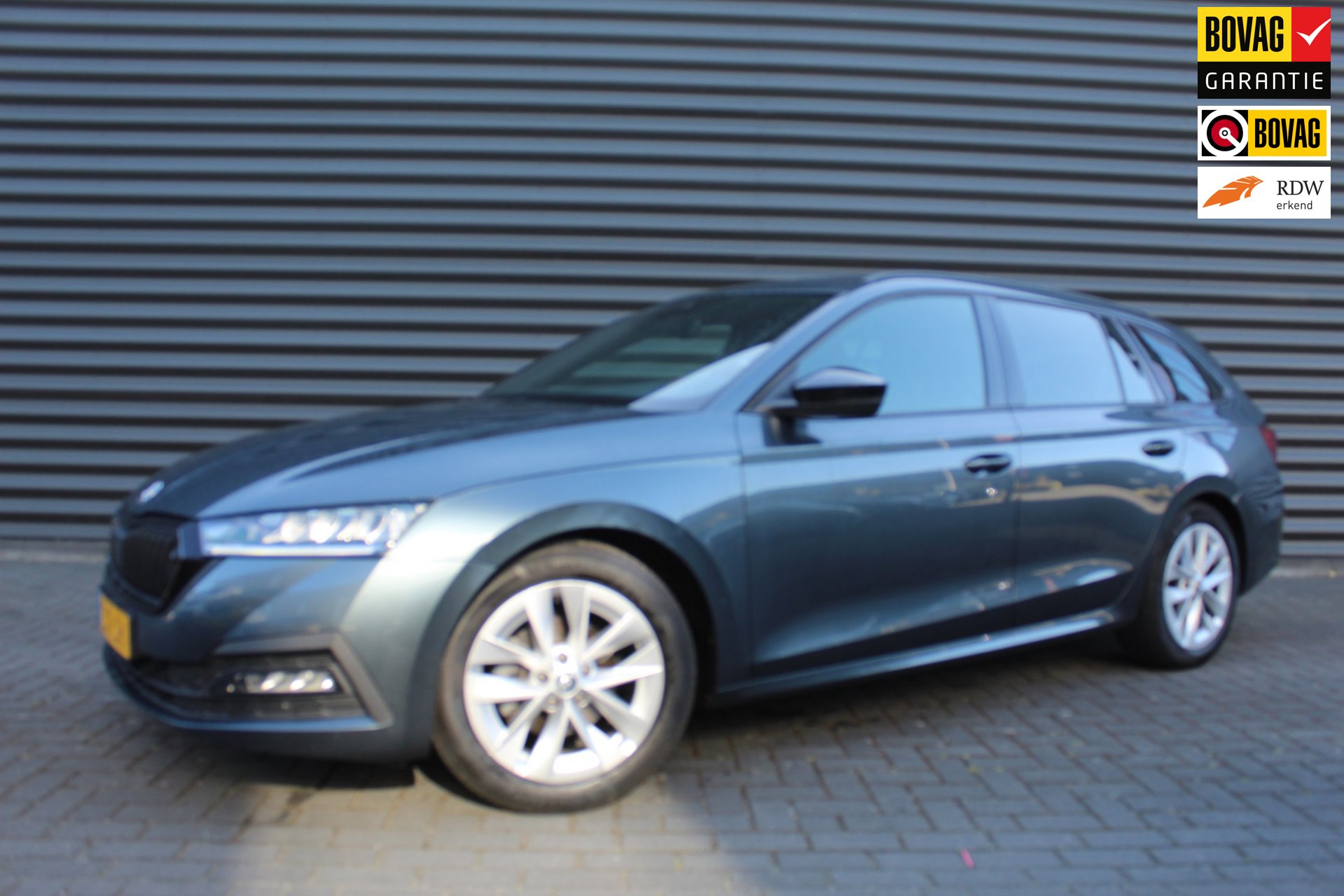Skoda Octavia Combi 1.0 TSI Sport Business