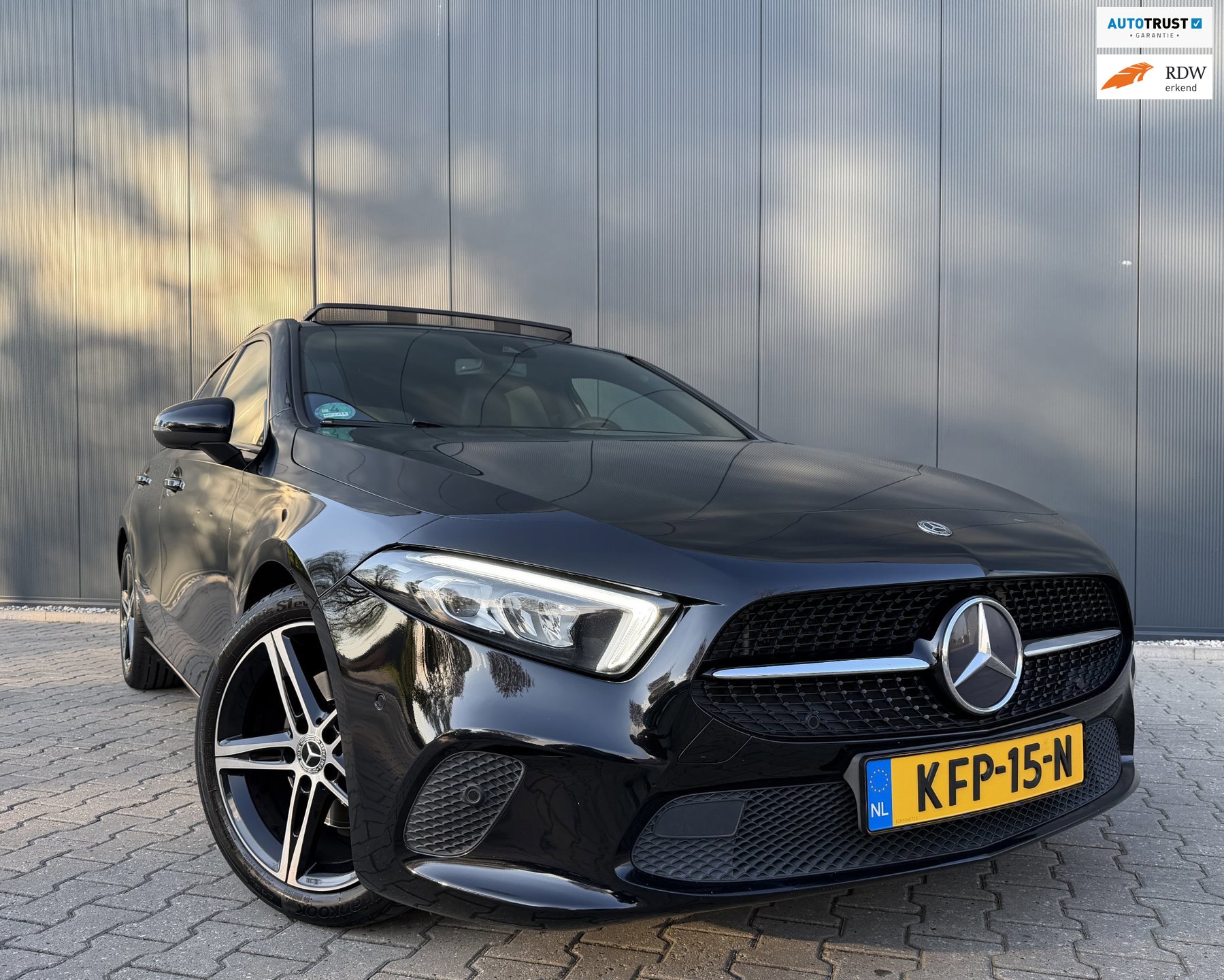 Mercedes-Benz A-klasse 200 AMG 163PK Automaat Panorama