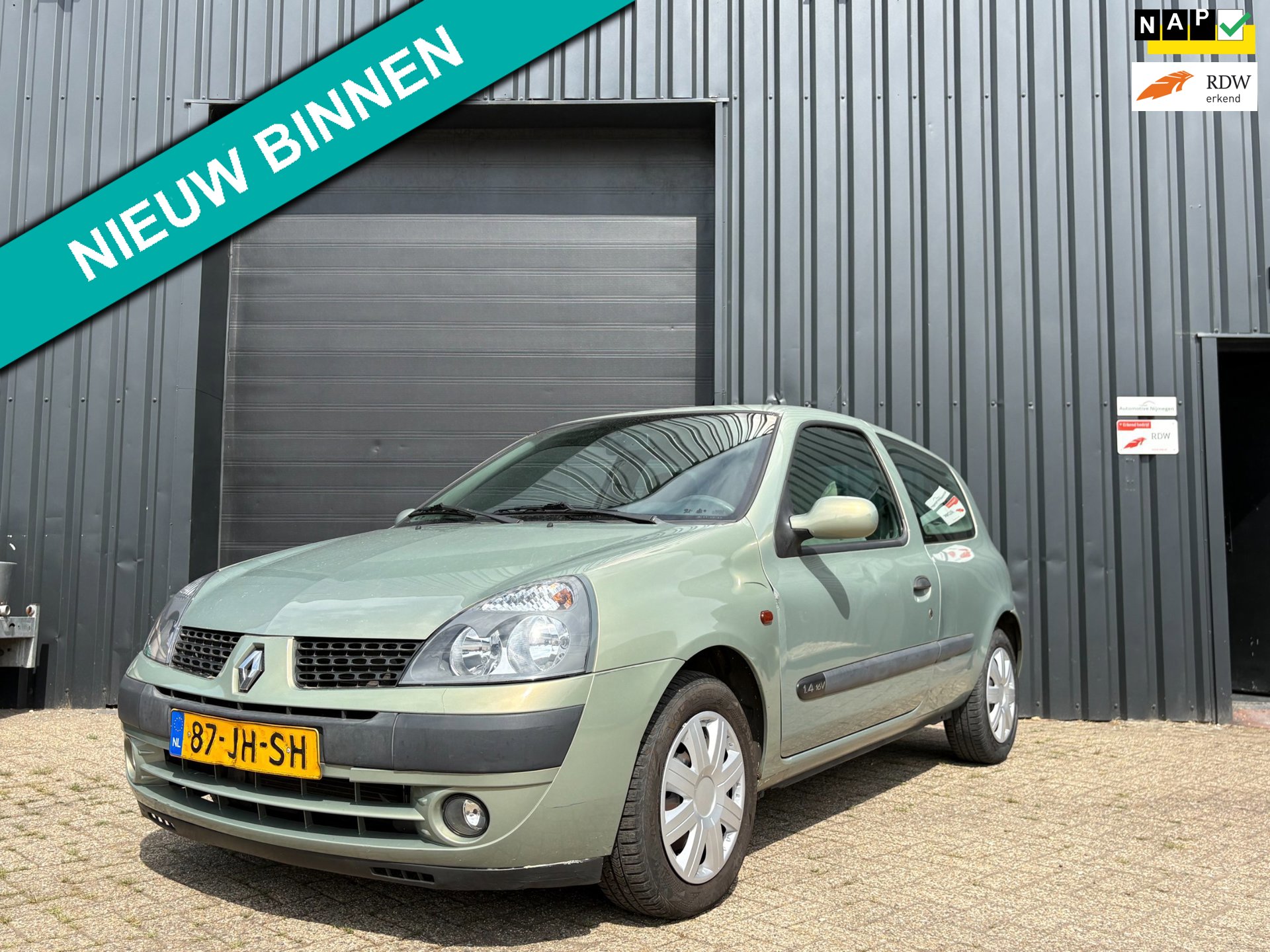 Renault Clio 1.4-16V Privilège-automaat-airco-NWE APK
