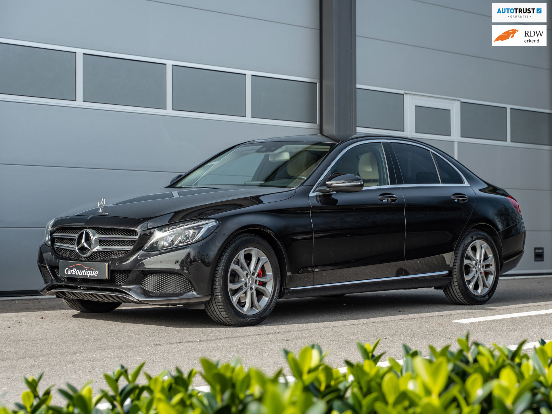 Mercedes-Benz C-klasse 200 Sport Edition Premium Plus I Pano I Leer I Camera I Carplay I