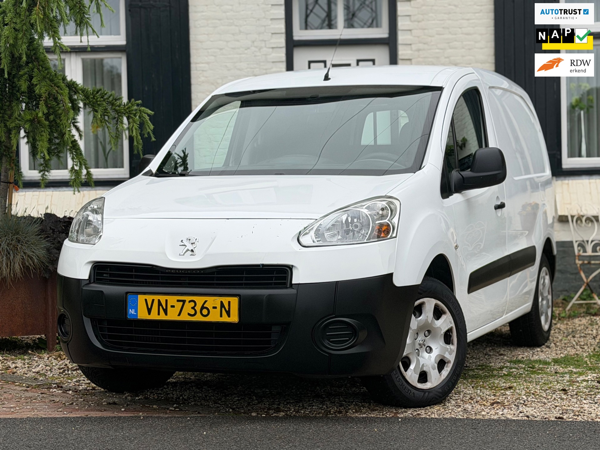Peugeot Partner 120 1.6 HDI L1 XR Profit +|Airco|Trekhaak|PDC|Nette auto!