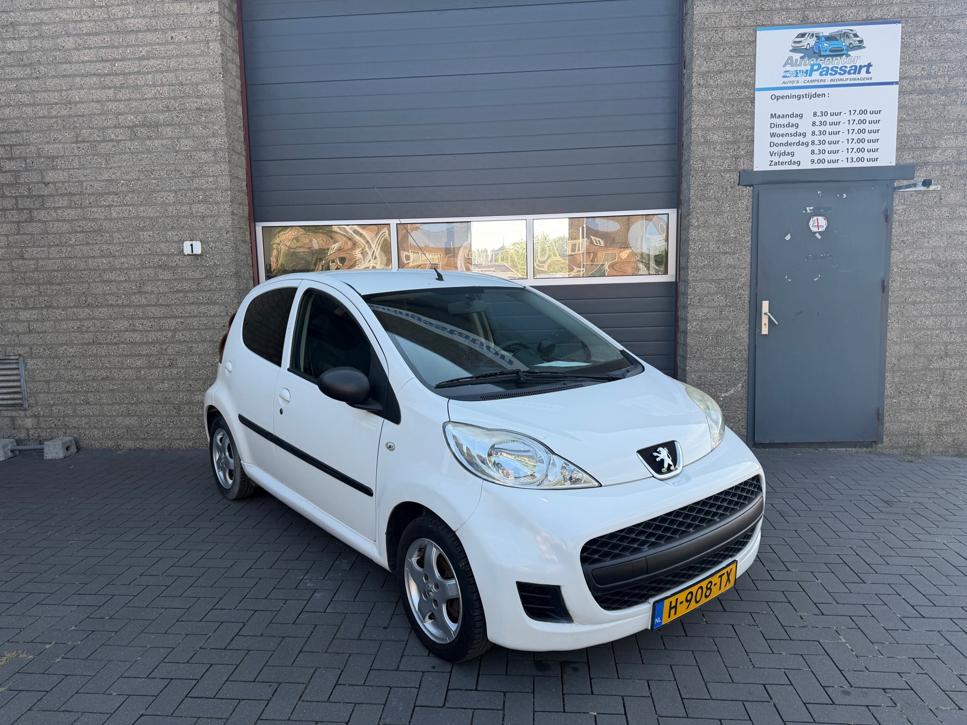 Peugeot 107 1.0-12V XS