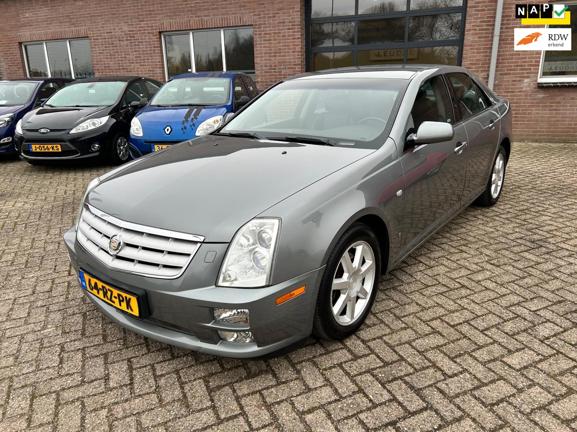 Cadillac STS 3.6 V6 Elegance // 159.000 km NAP !!
