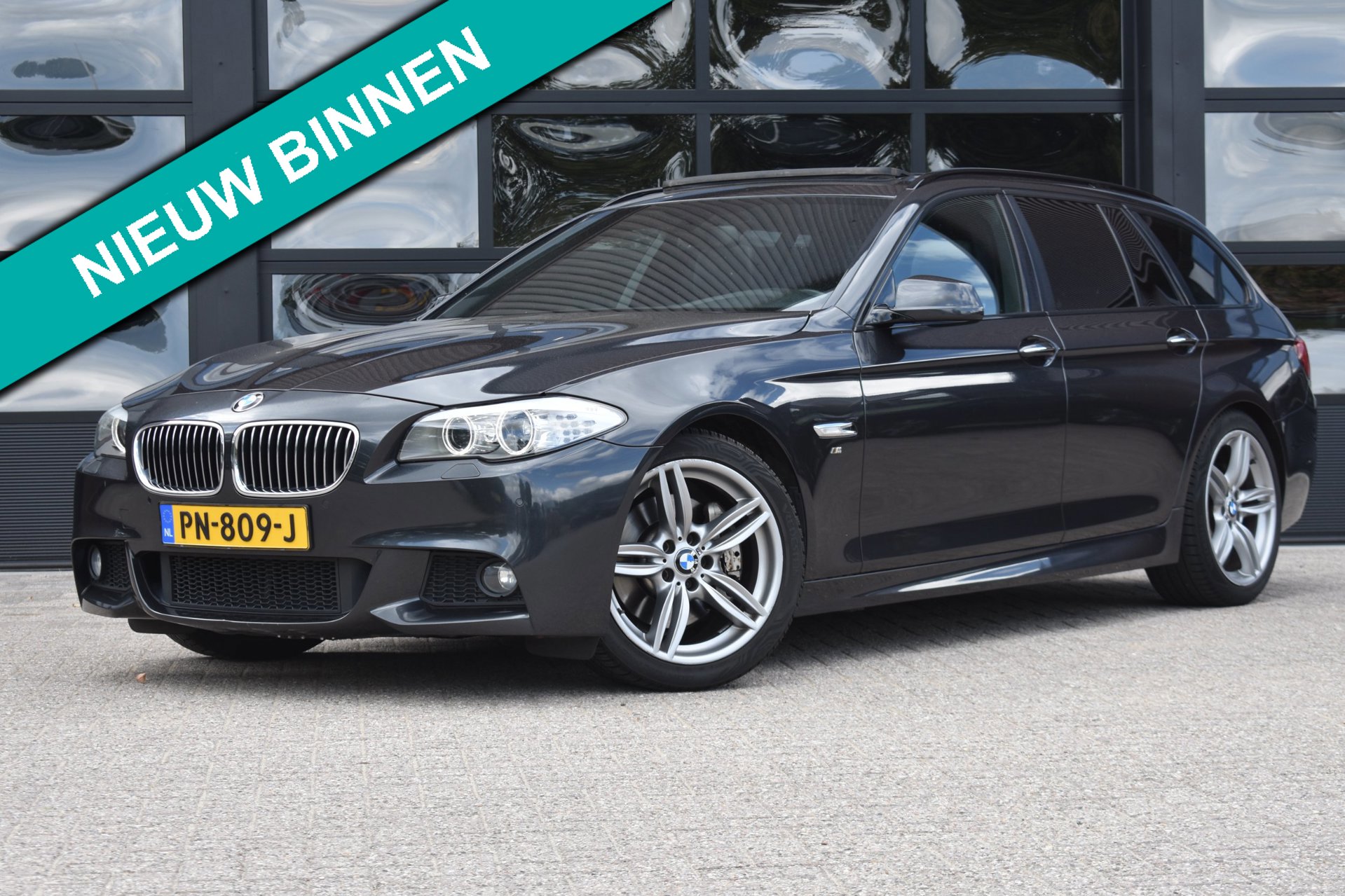 BMW 5-serie Touring 530d BluePerformance High Executive '12 Pano Leder Clima M Pakket Xenon Cruise