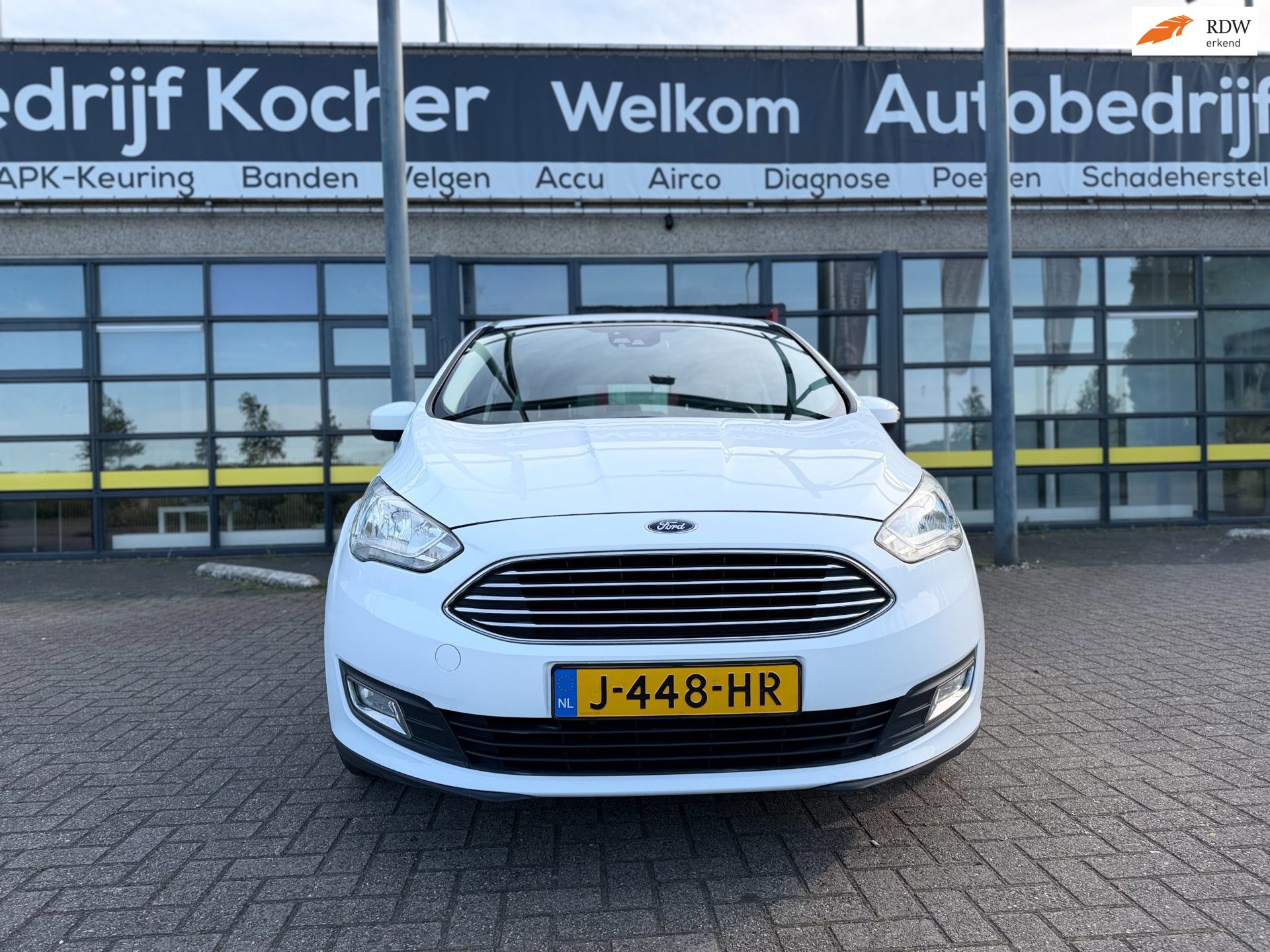 Ford C-Max 1.0 Titanium