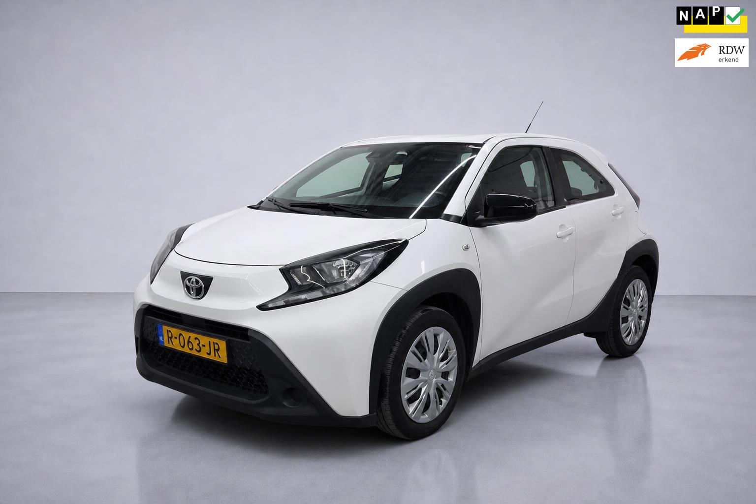 Toyota Aygo X 1.0 VVT-i MT Play