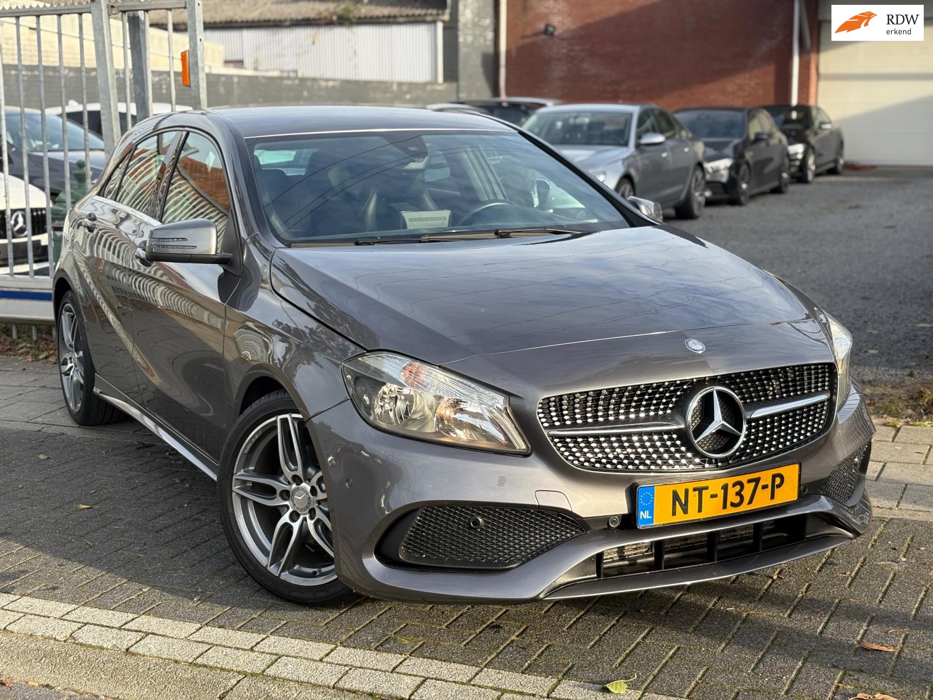 Mercedes-Benz A-klasse 180 AMG Line | 18” LMV | Stoelverwarming | Cruise control | Navigatie |