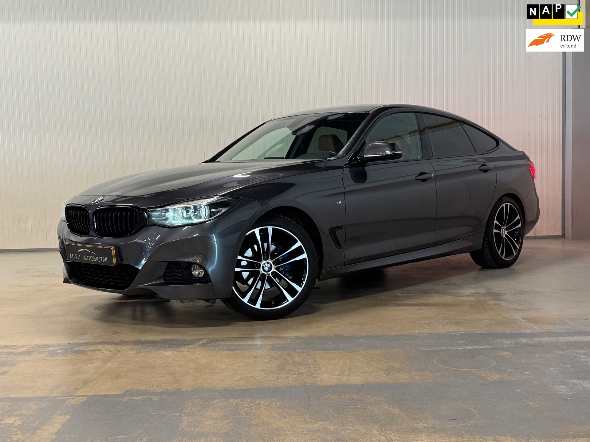 BMW 3-serie Gran Turismo 320i High Executive Edition | NAP | M-SPORT | SHADOW LINE