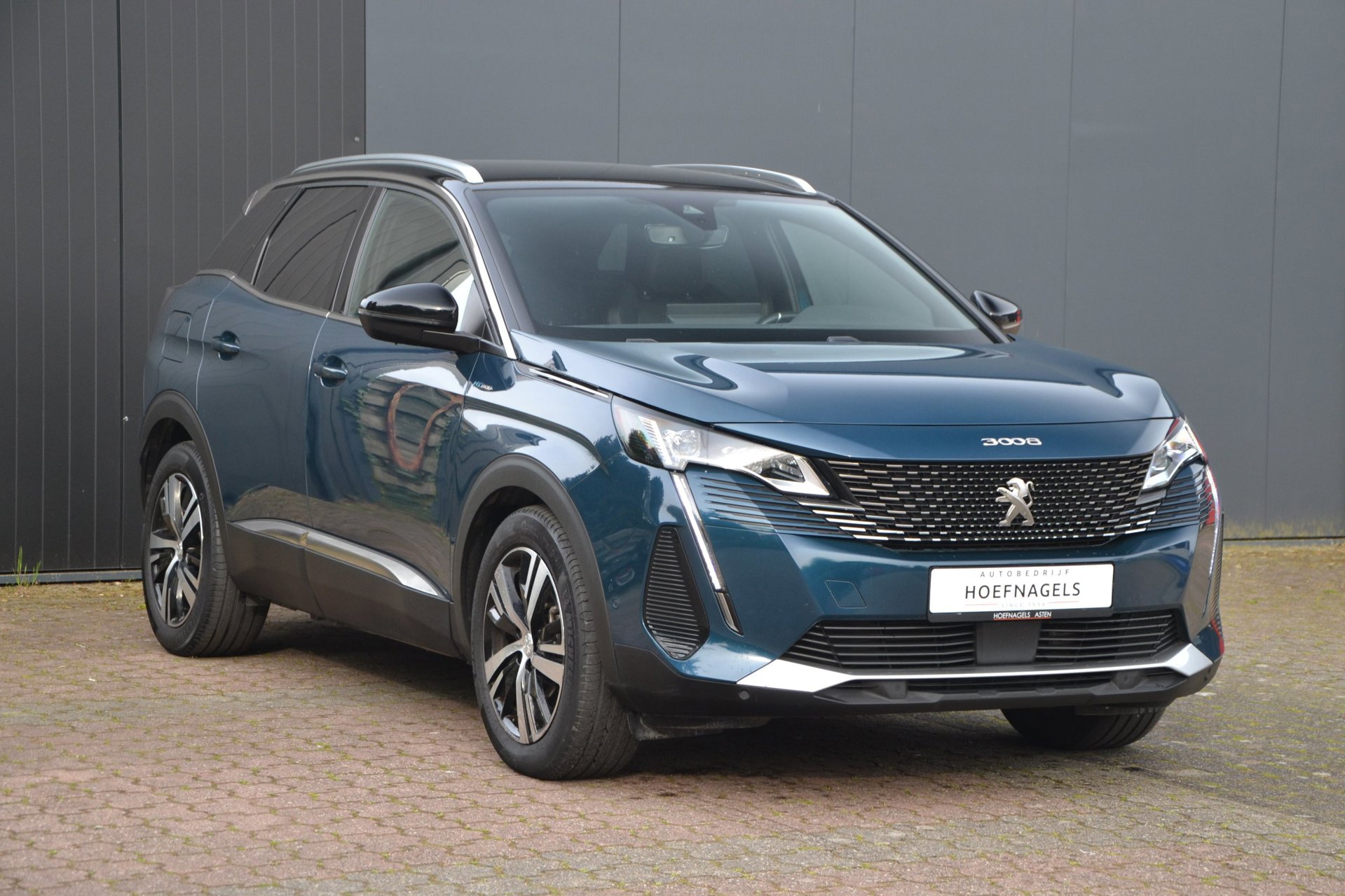 Peugeot 3008 1.6 HYbrid 225 PK * GT - Line * Alcantara GT Seats *
