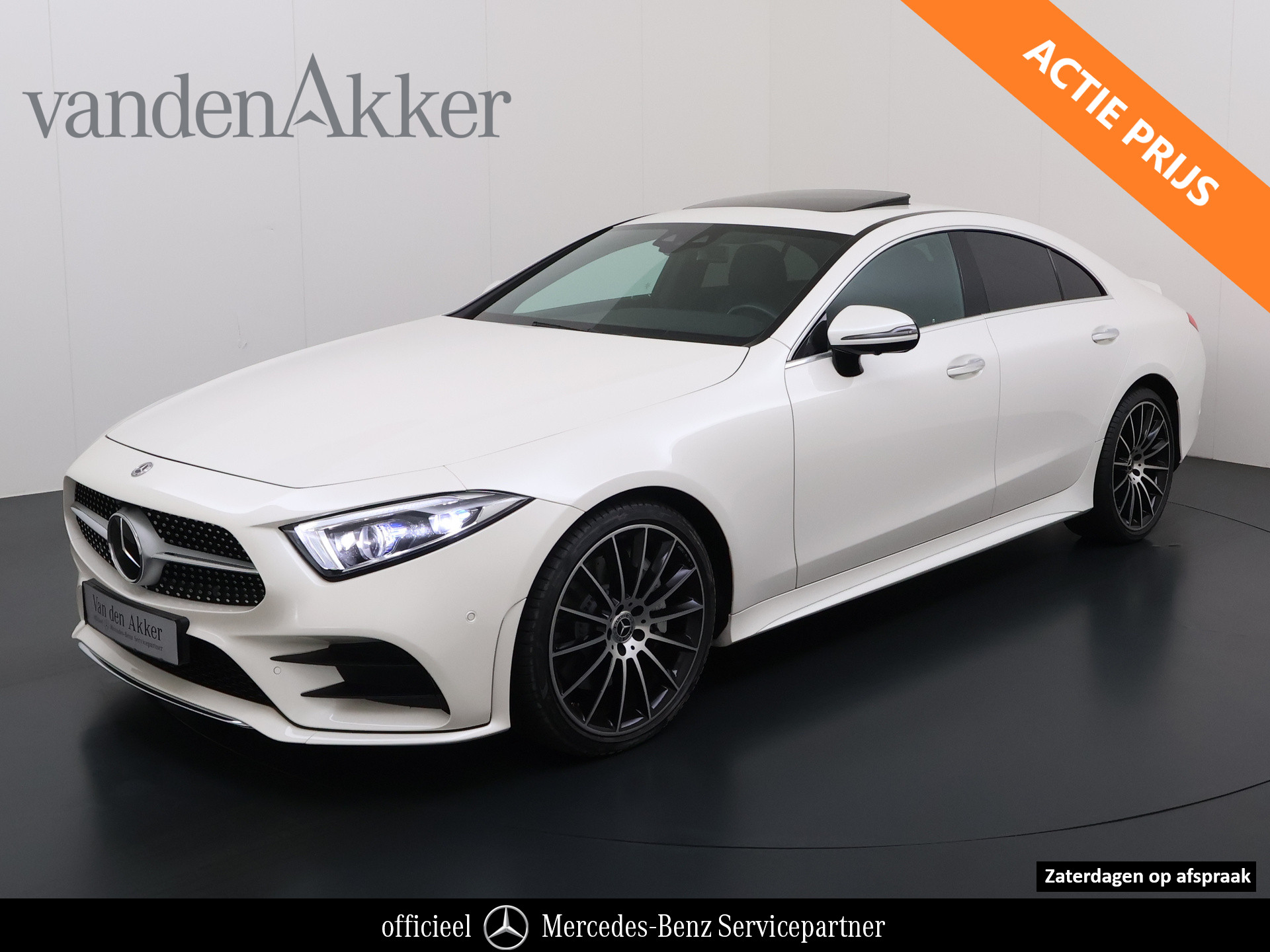 CLS-Klasse 450 4Matic AMG · Burmester · 360 Camera · Dealer onderhouden · Sunroof · Trekhaak · 20 inch · Designo White · Distronic