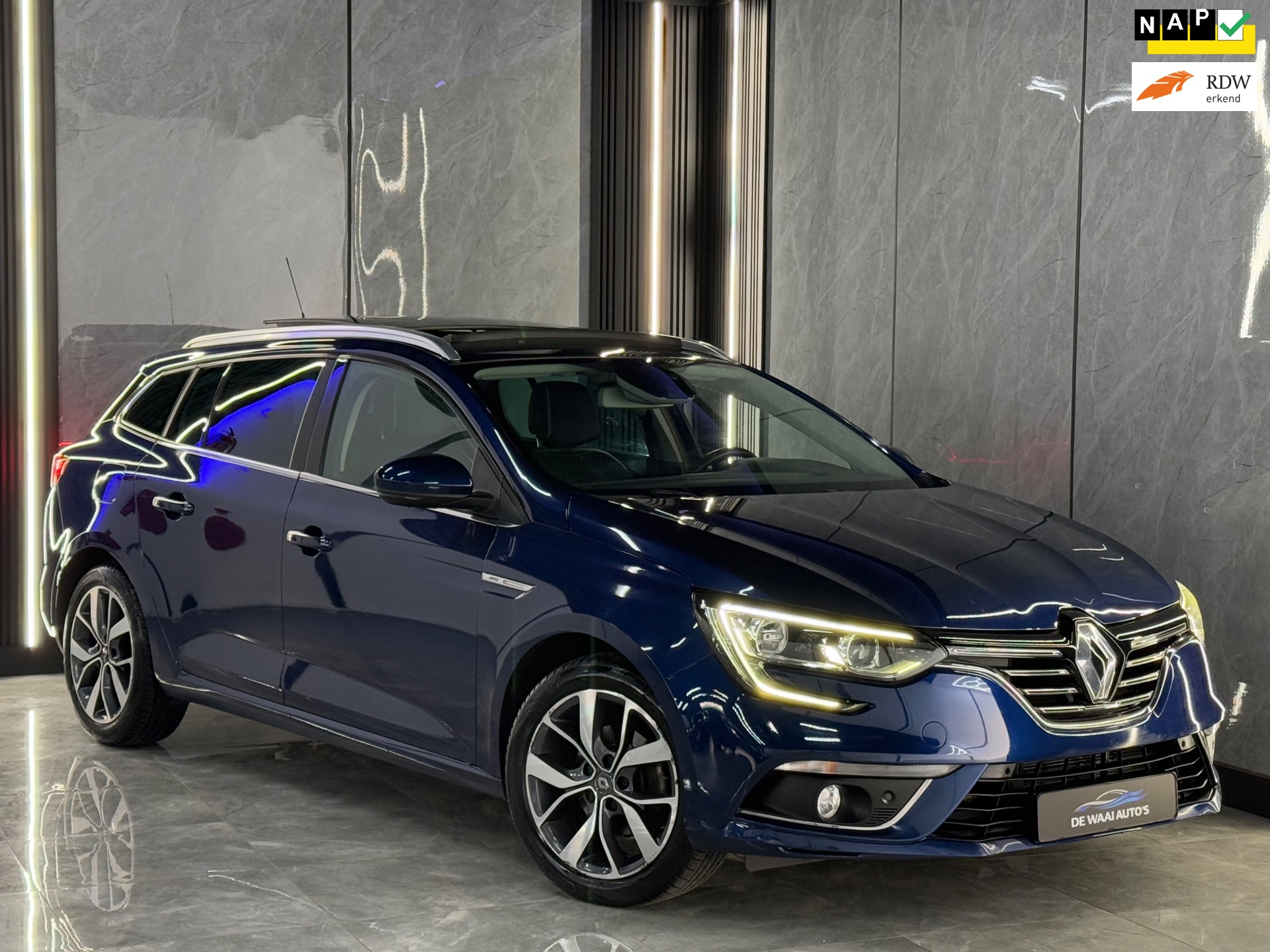 Renault Mégane Estate 1.2 TCe Bose | Pano | 2e Eignr | Camera | Keyless Entry/Start | Half Leer | Orgi NL Auto | Boekjes
