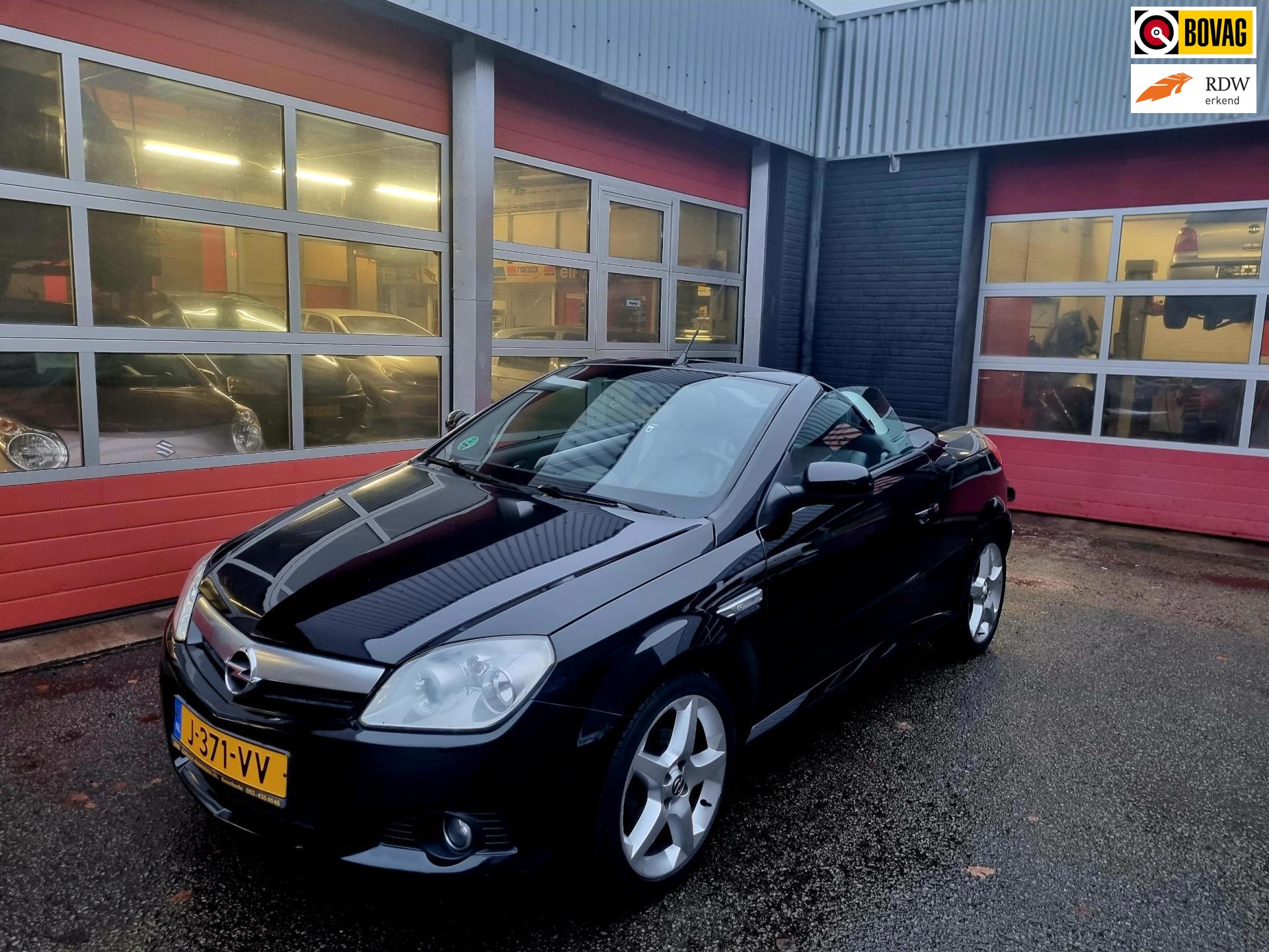 Opel Tigra TwinTop 1.4-16V Rhythm