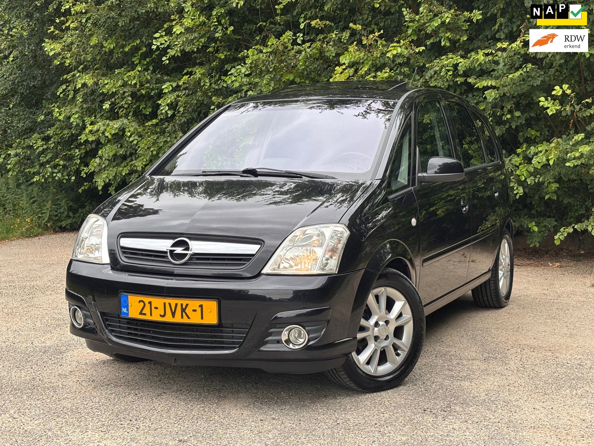 Opel Meriva 1.4-16V Cosmo | Pano + Cruise control Nu € 1.975,- !!!