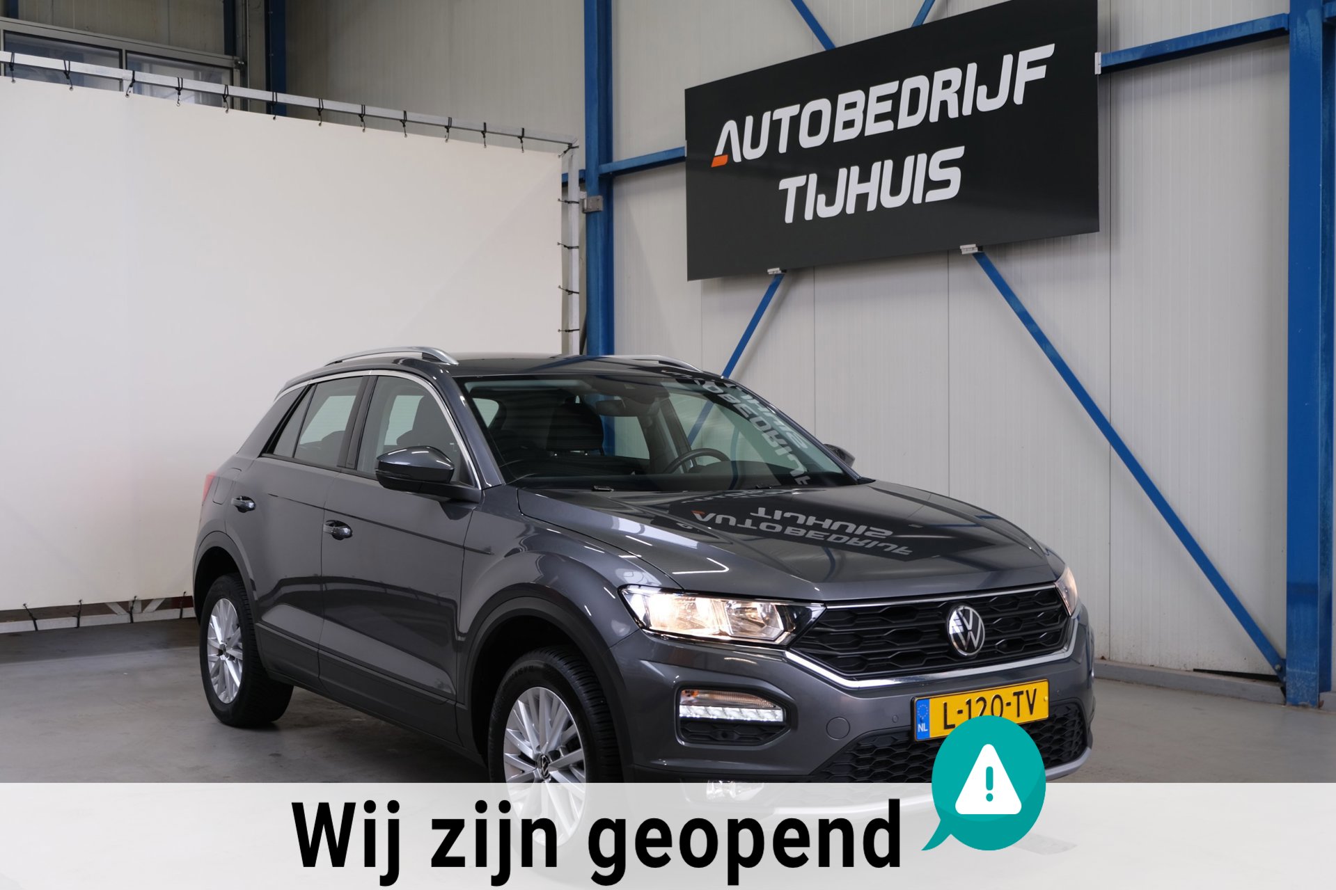 Volkswagen T-Roc 1.5 TSI Style Business Automaat - N.A.P. Airco, Crusie, Navi, PDC, Carplay.