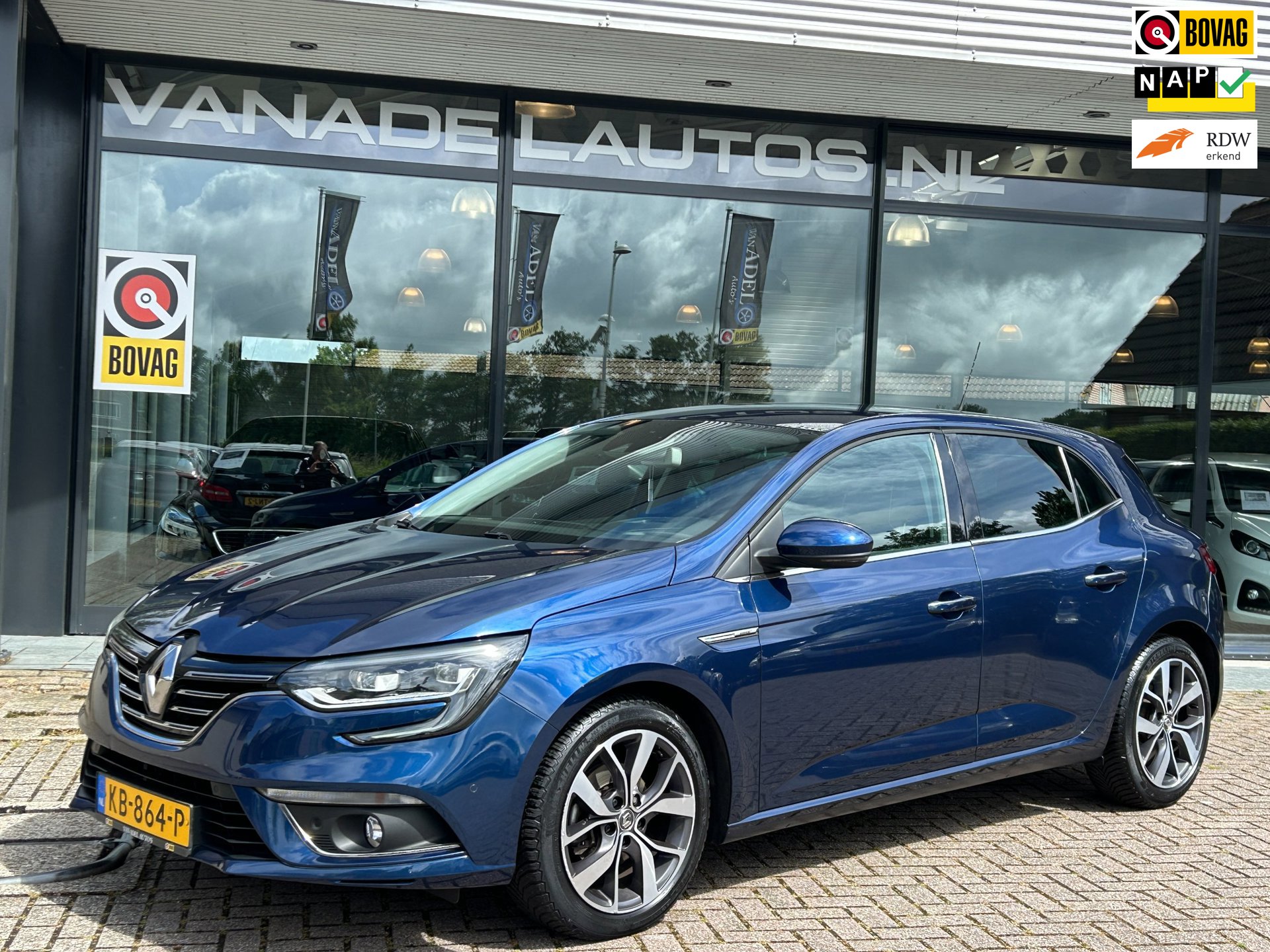 Renault Mégane 1.2 TCe Bose 5Drs Navi Head-Up Massage Clima NL-Auto NAP Dealeronderhouden!