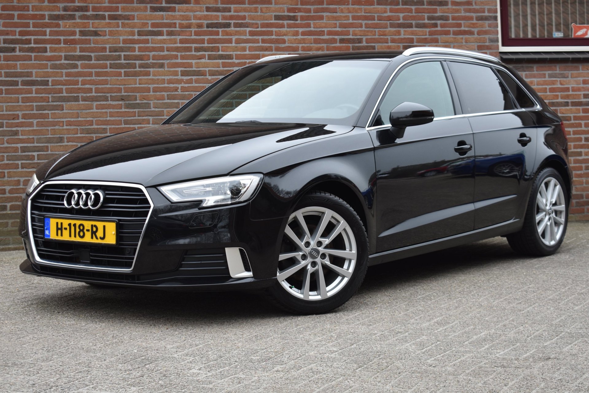 Audi A3 Sportback 30 TFSI Design Pro Line Plus '19 Xenon Navi Clima Cruise Inruil mogelijk