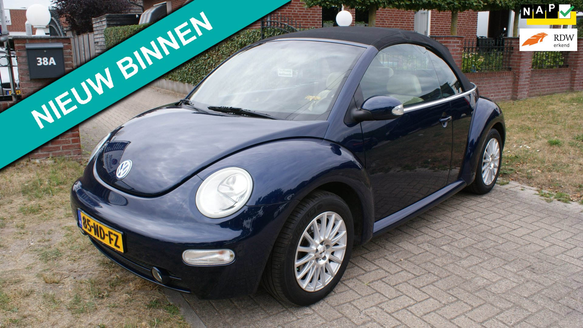 Volkswagen New Beetle Cabriolet 2.0