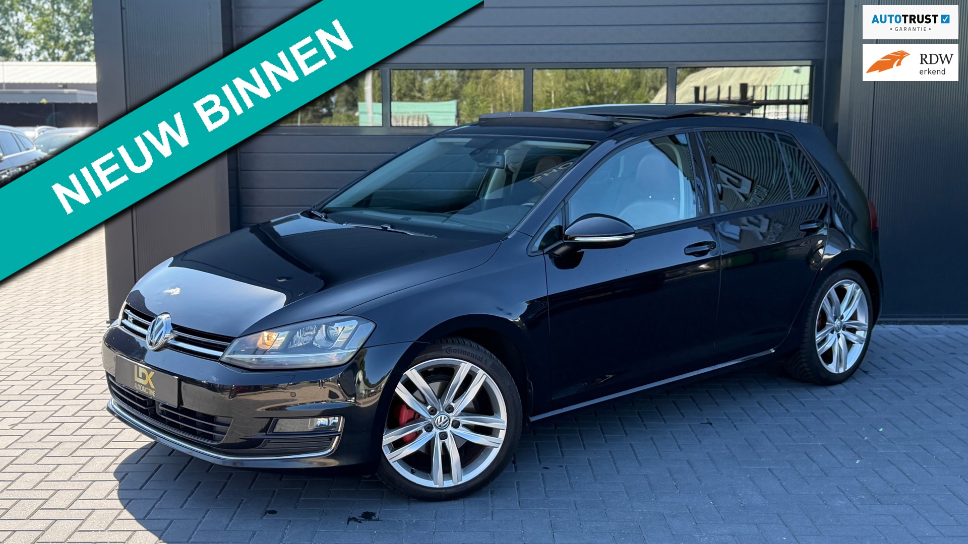 Volkswagen Golf 1.4 TSI Highline Pano|PDC|Leer|DSG
