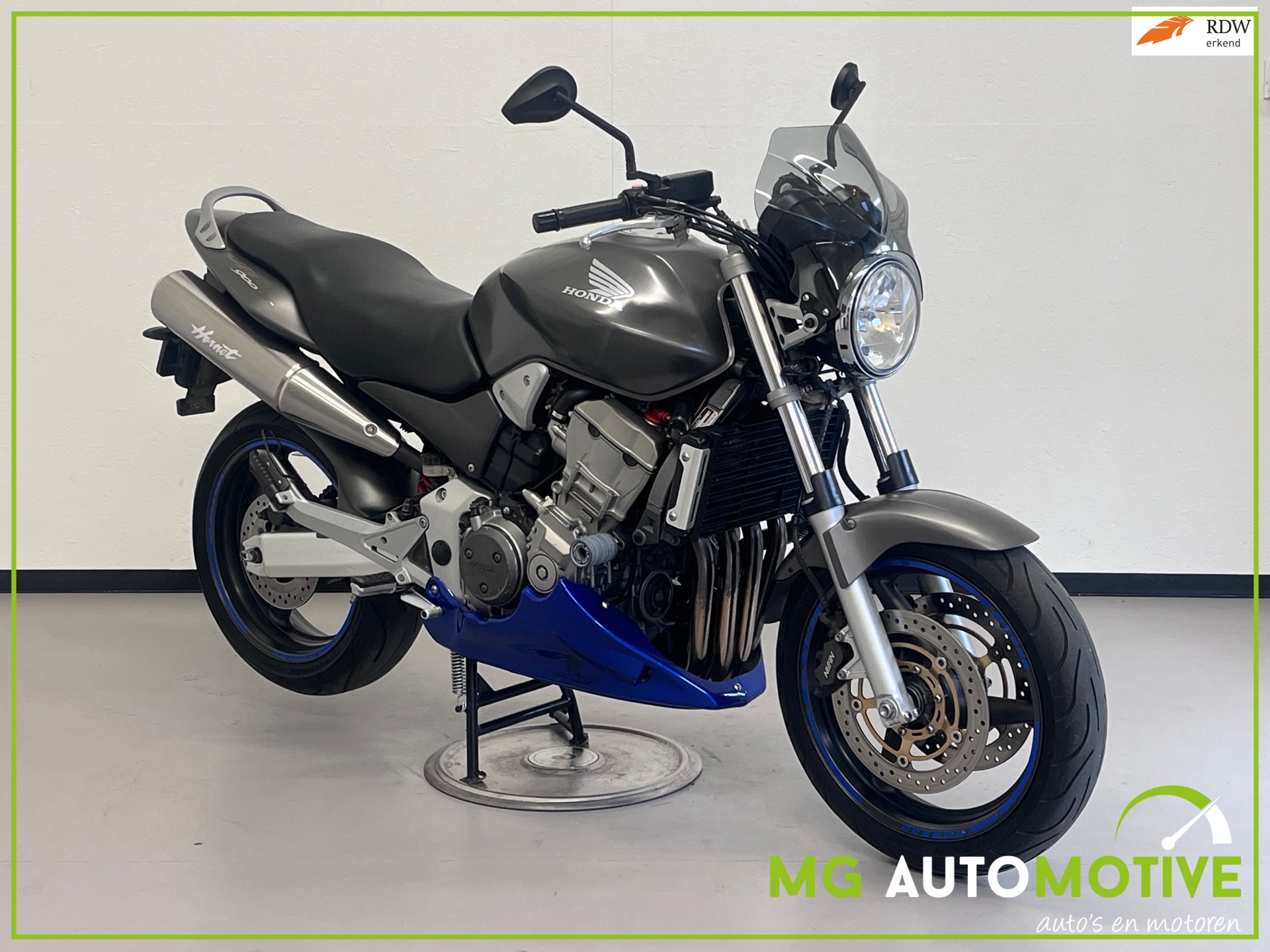Honda CB 900 F | CB900 F | CB900F | Hornet | Bellypan | Velgstriping