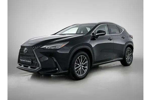 NX 450h+ AWD Luxury Line