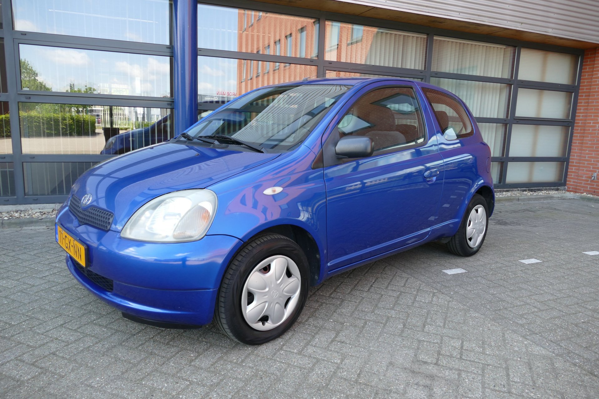 Toyota Yaris 1.3-16V VVT-i Sol Apk 29-04-2027 Stuurbekr