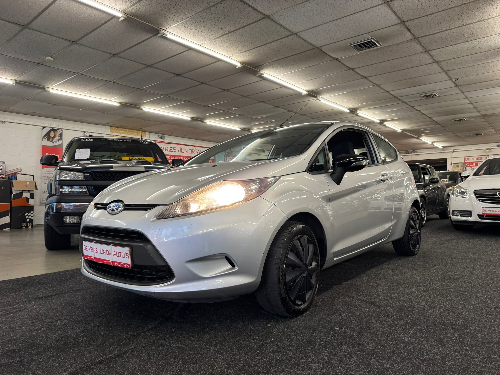 Ford Fiesta 1.25 Limited. AUX, nwe apk, airco, 2 sleutels en meer!