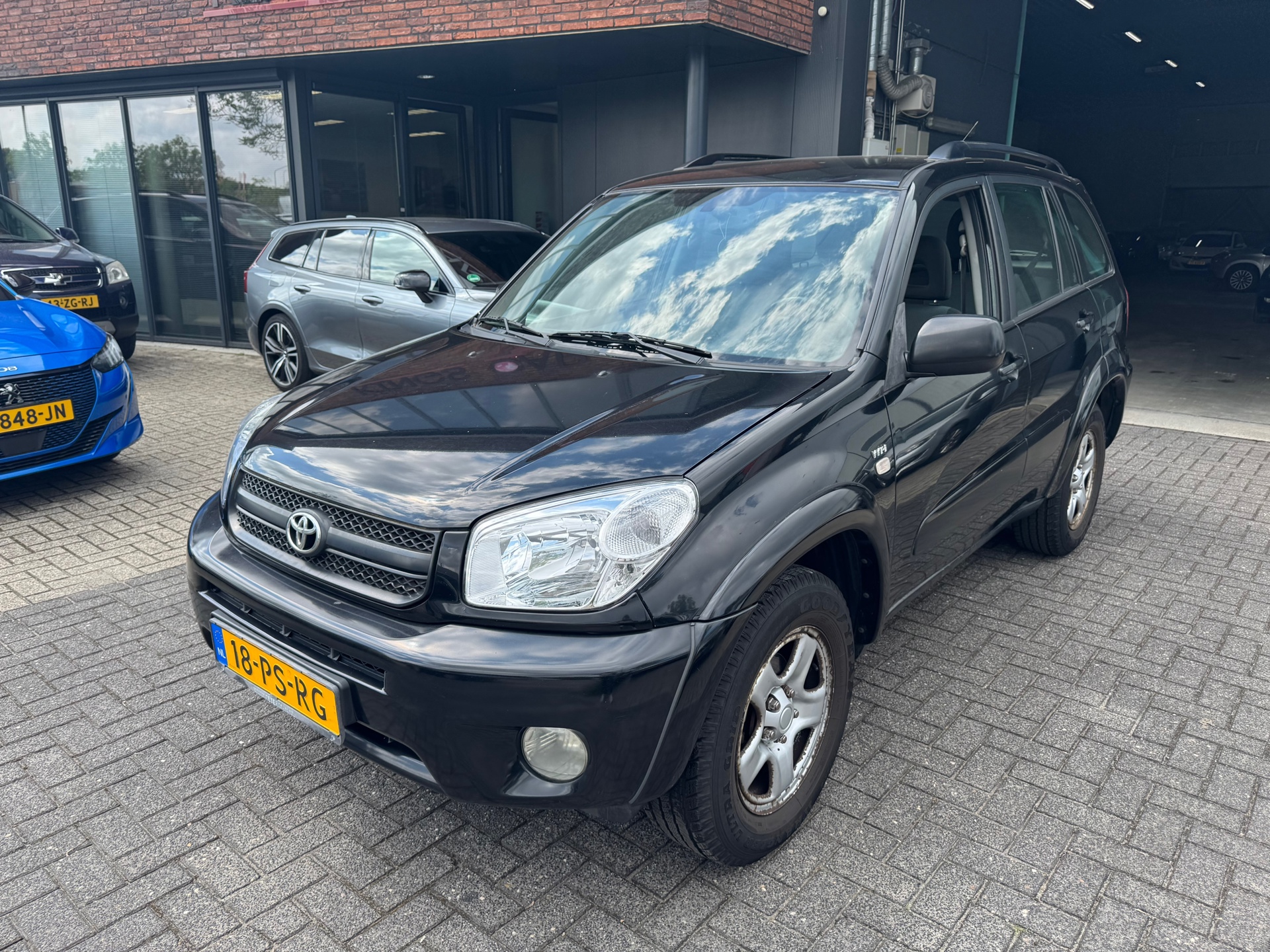 Toyota RAV4 2.0-16V VVT-i Luna CLIMA CRUISE ORIG NL NAP