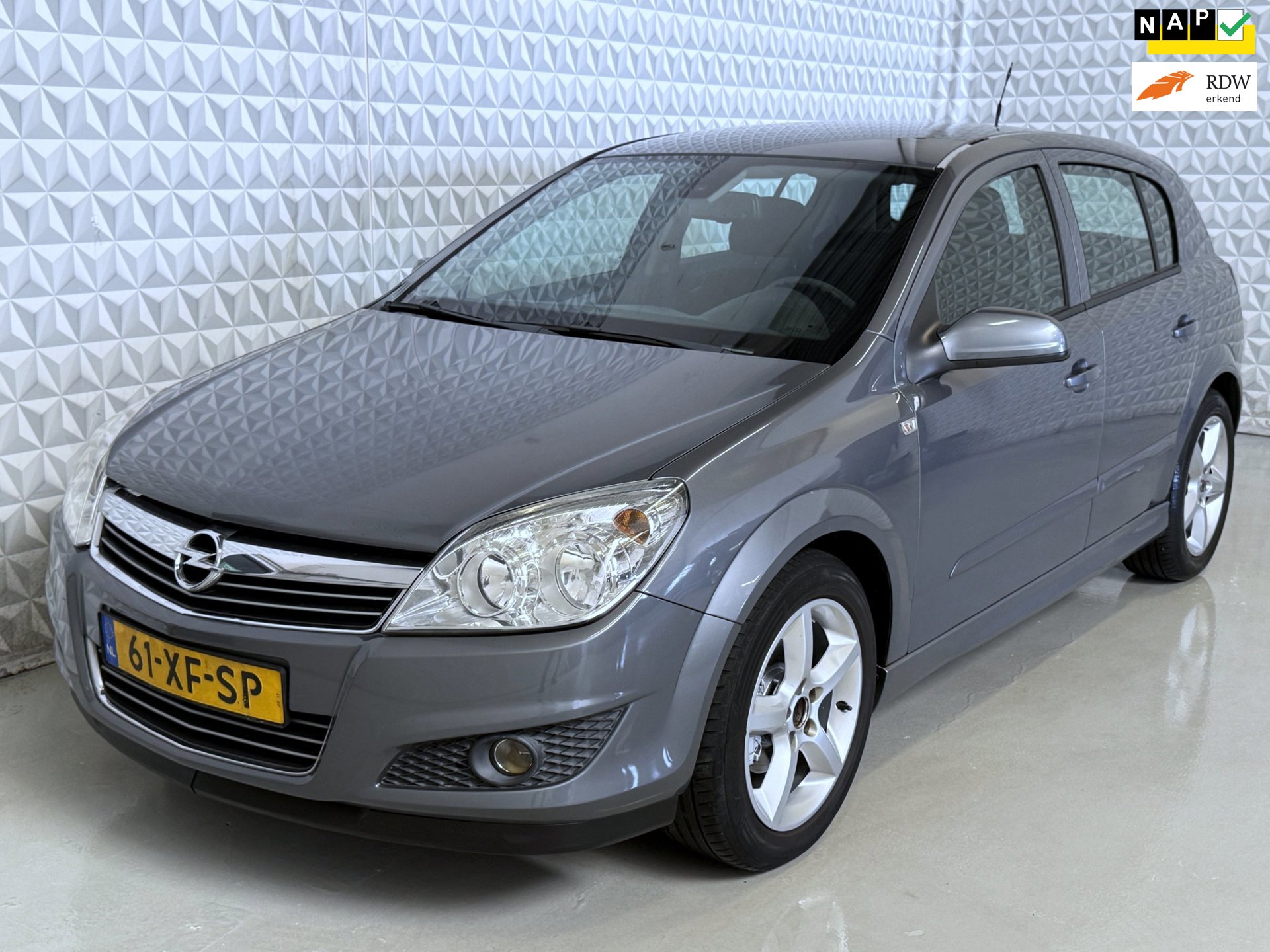 Opel Astra 1.6 Temptation APK-AIRCO-CRUISE / 211.000km (2007)