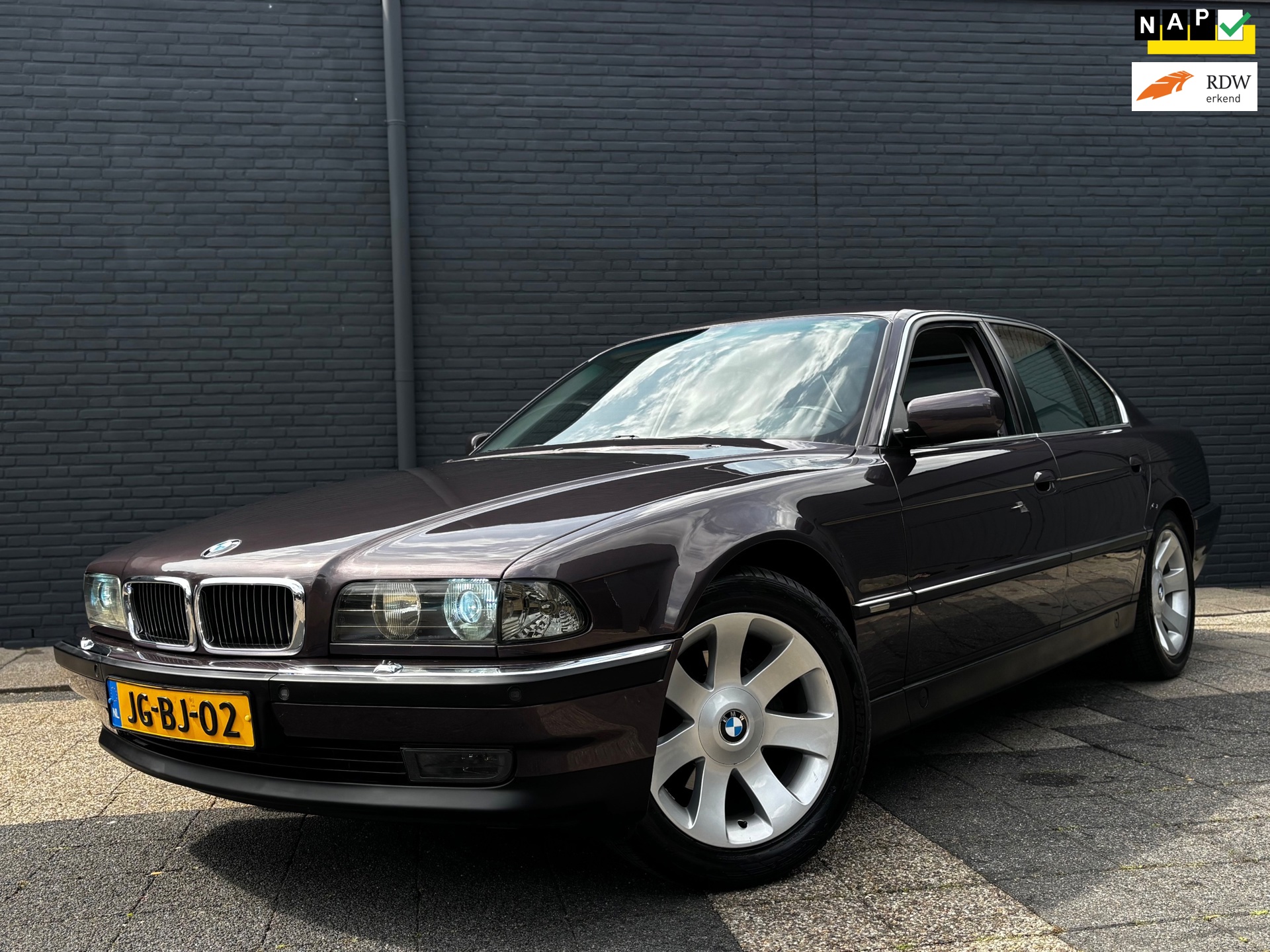 BMW 7-serie 730i Executive | Automaat | Full-Option | Nieuwstaat