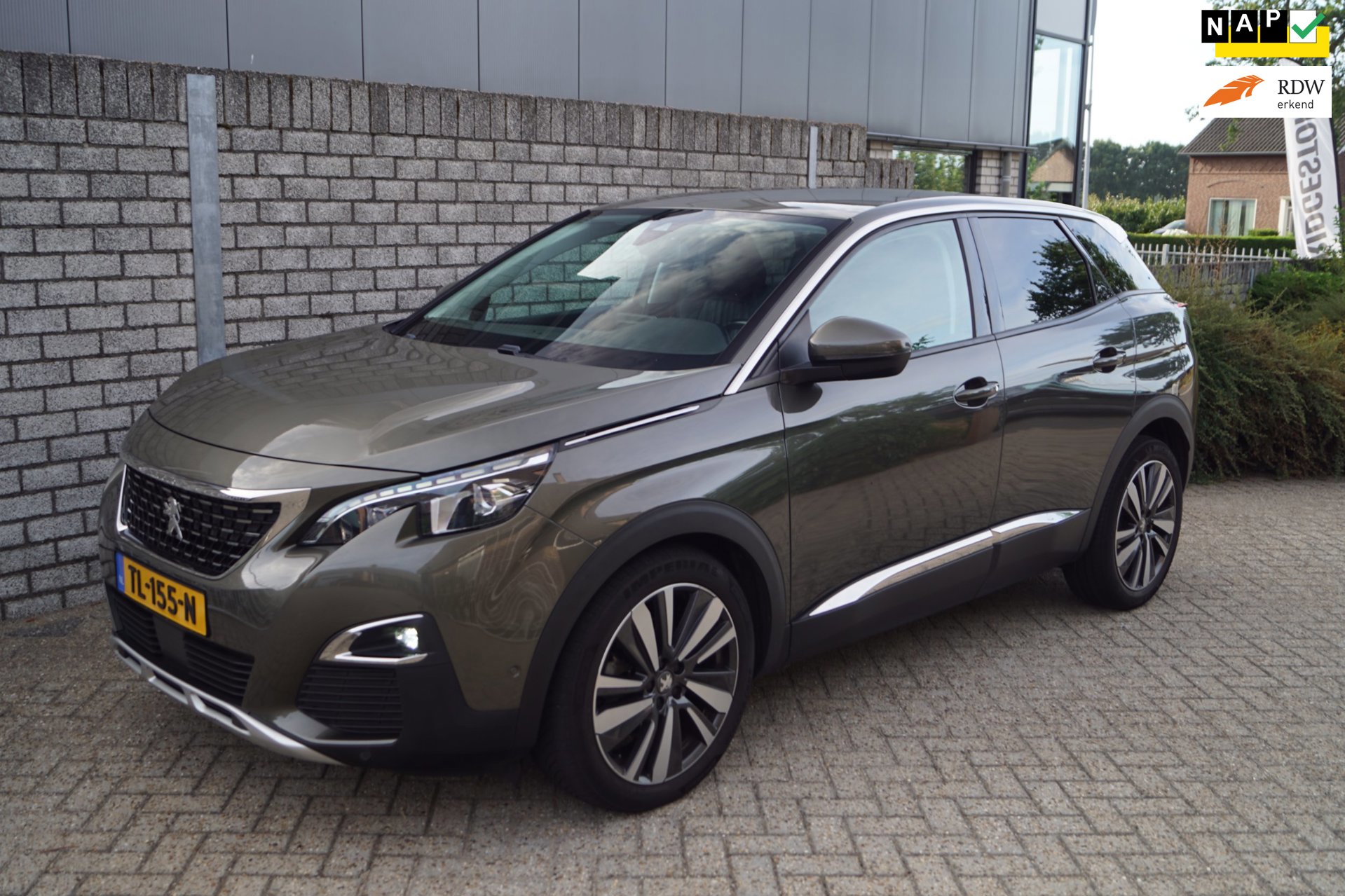 Peugeot 3008 1.6 e-THP Allure Autom Leder Sportst Stoelverw Navi Camera Clima LED Kopl Adapt Cruise 2x PDC LMV Trekh ENZ NL Auto