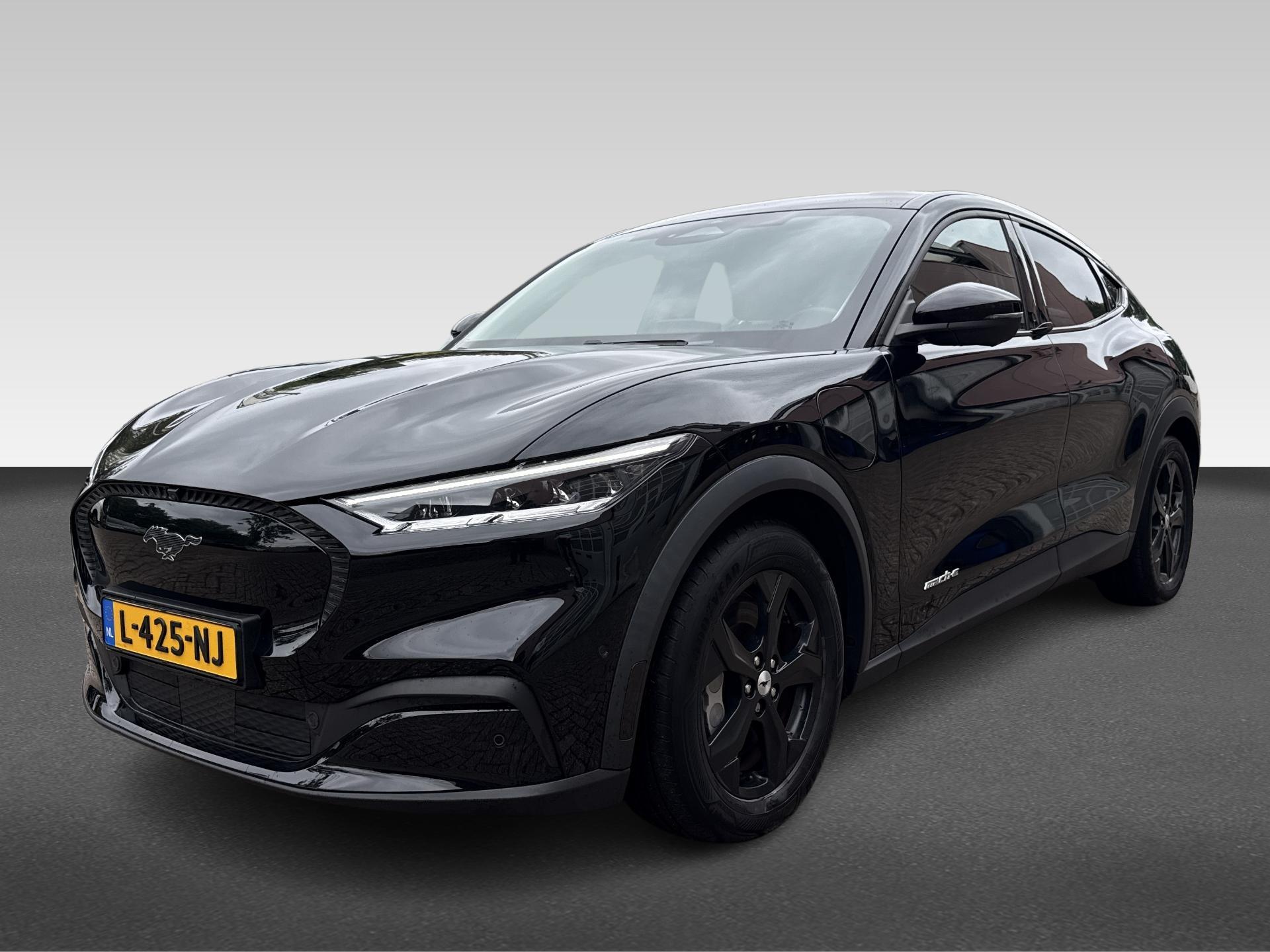 Ford Mustang Mach-E Mach-E RWD 75 kWh