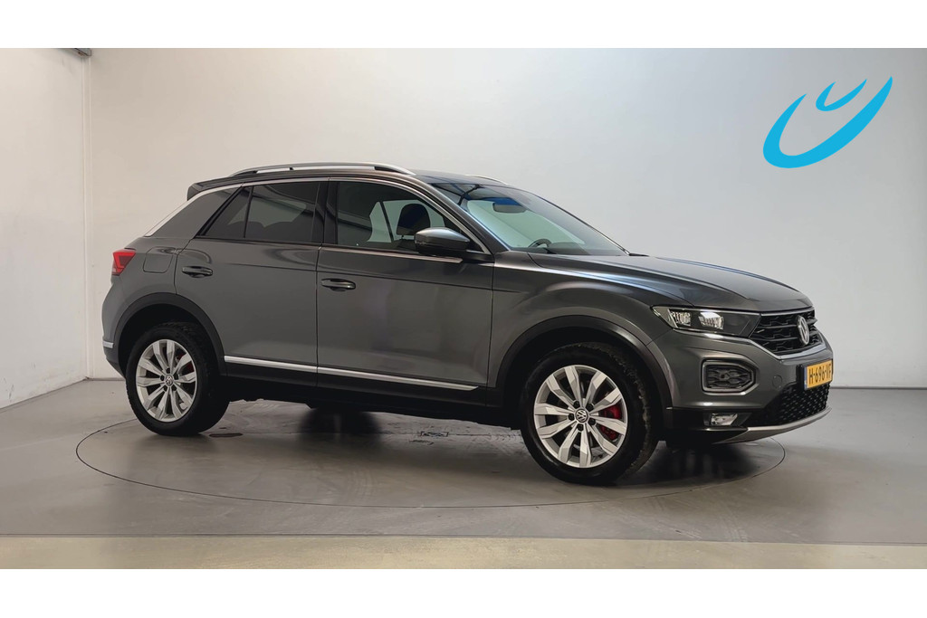 Volkswagen T-Roc 1.5 TSI 150pk DSG Sport Parkeersensoren Navigatie App-Connect DAB+