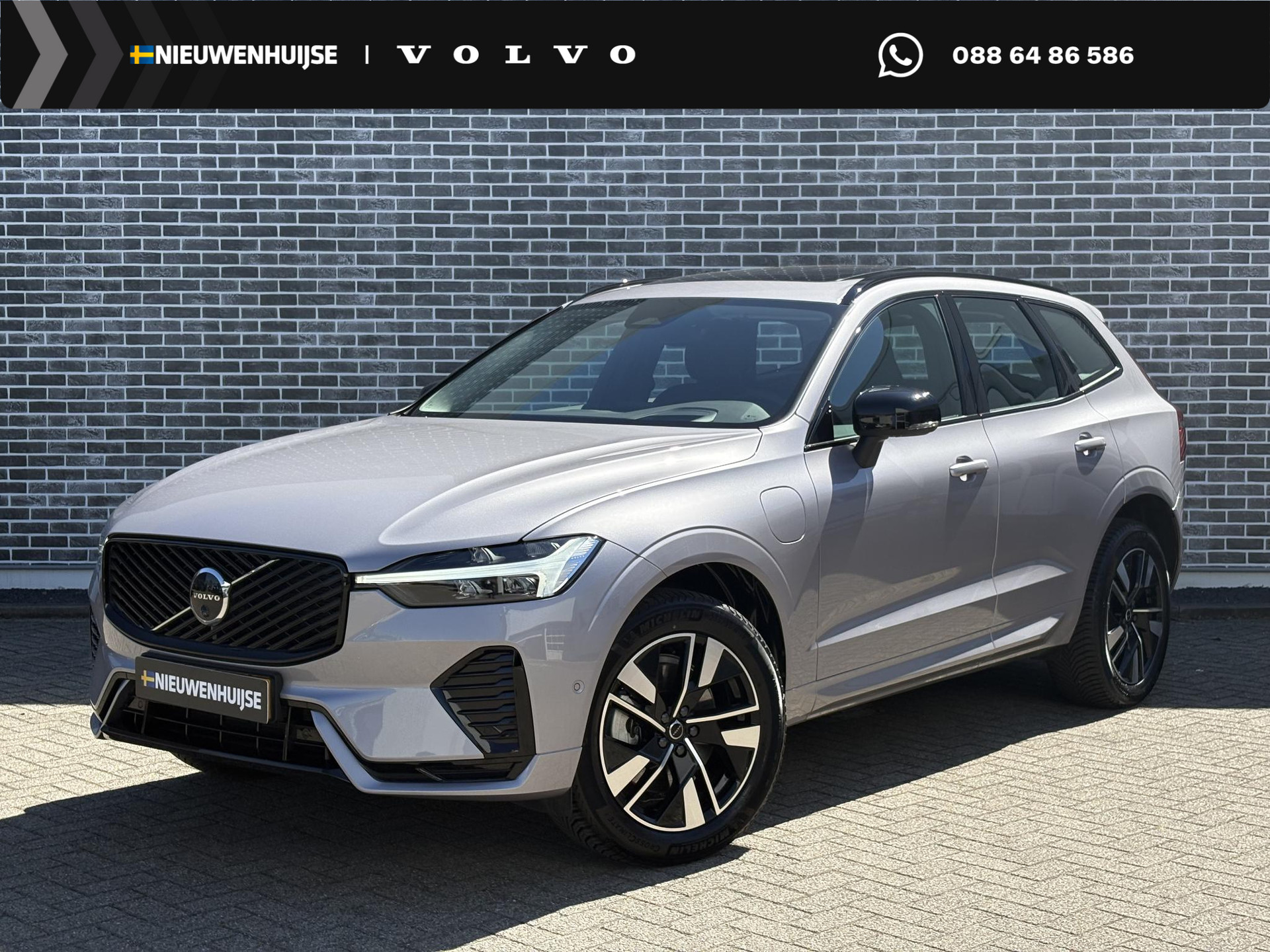 Volvo XC60 2.0 T6 Plug-in Hybrid AWD Plus Dark