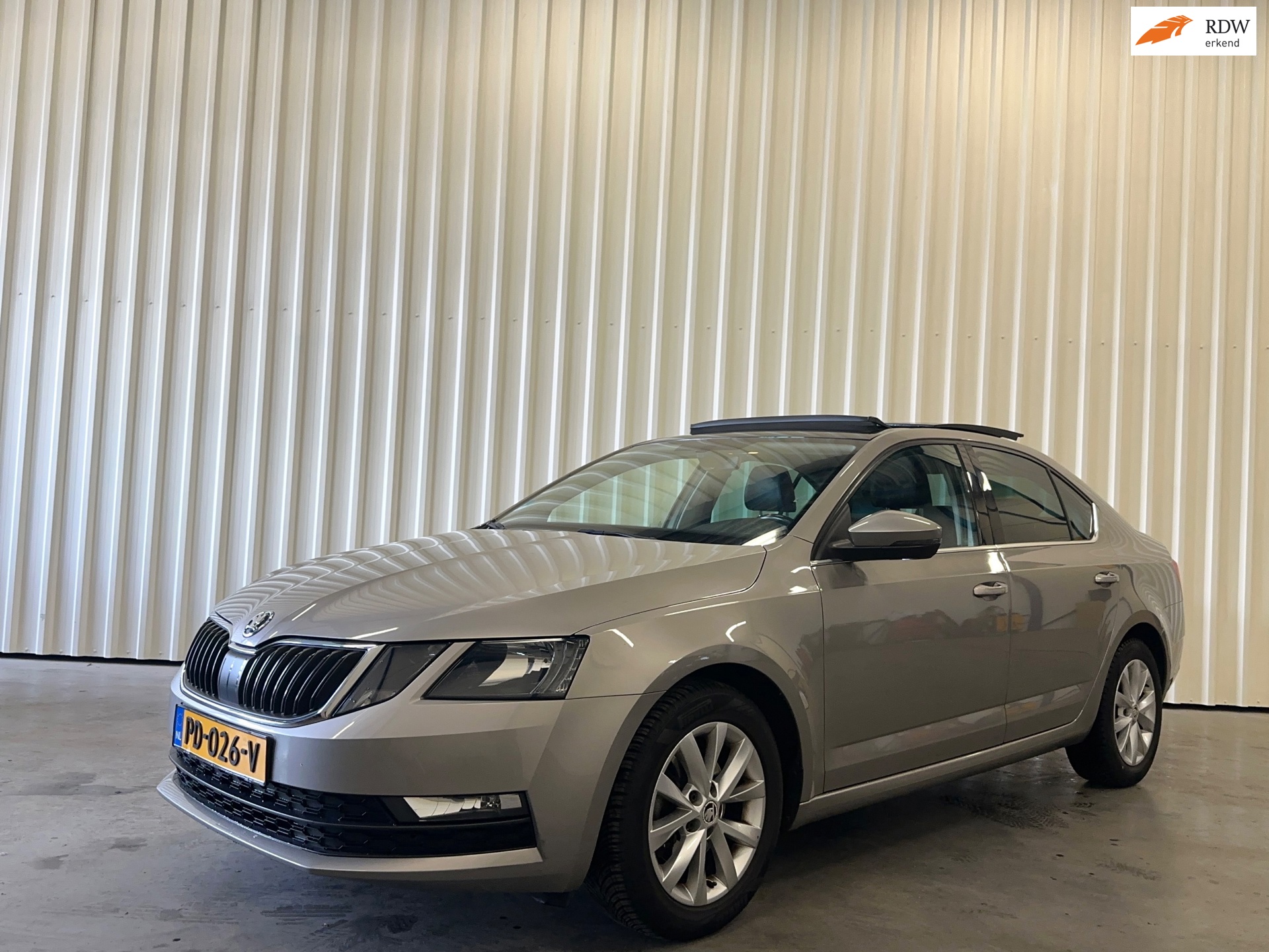 Skoda Octavia 1.0 TSI Automaat/Panodak/stoelvw