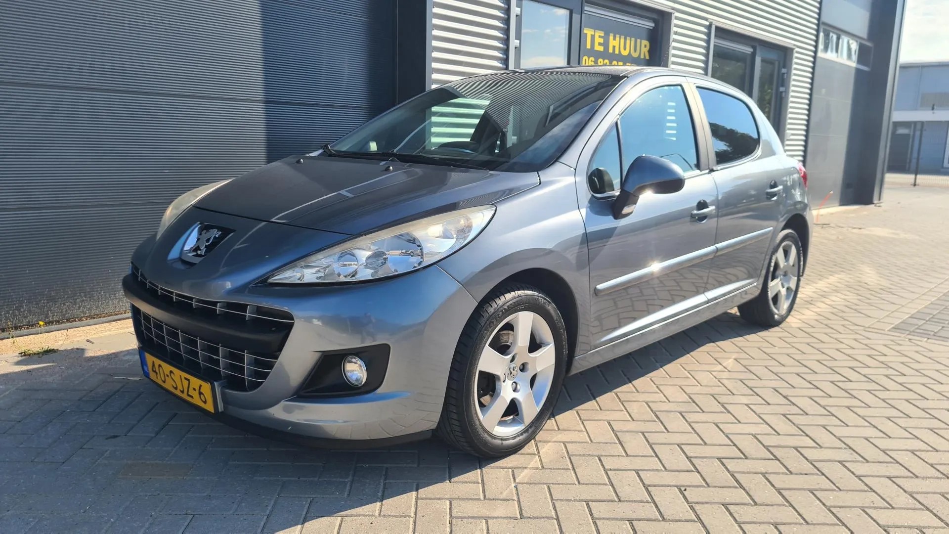 Peugeot 207 1.6 VTi Blue Lease Executive