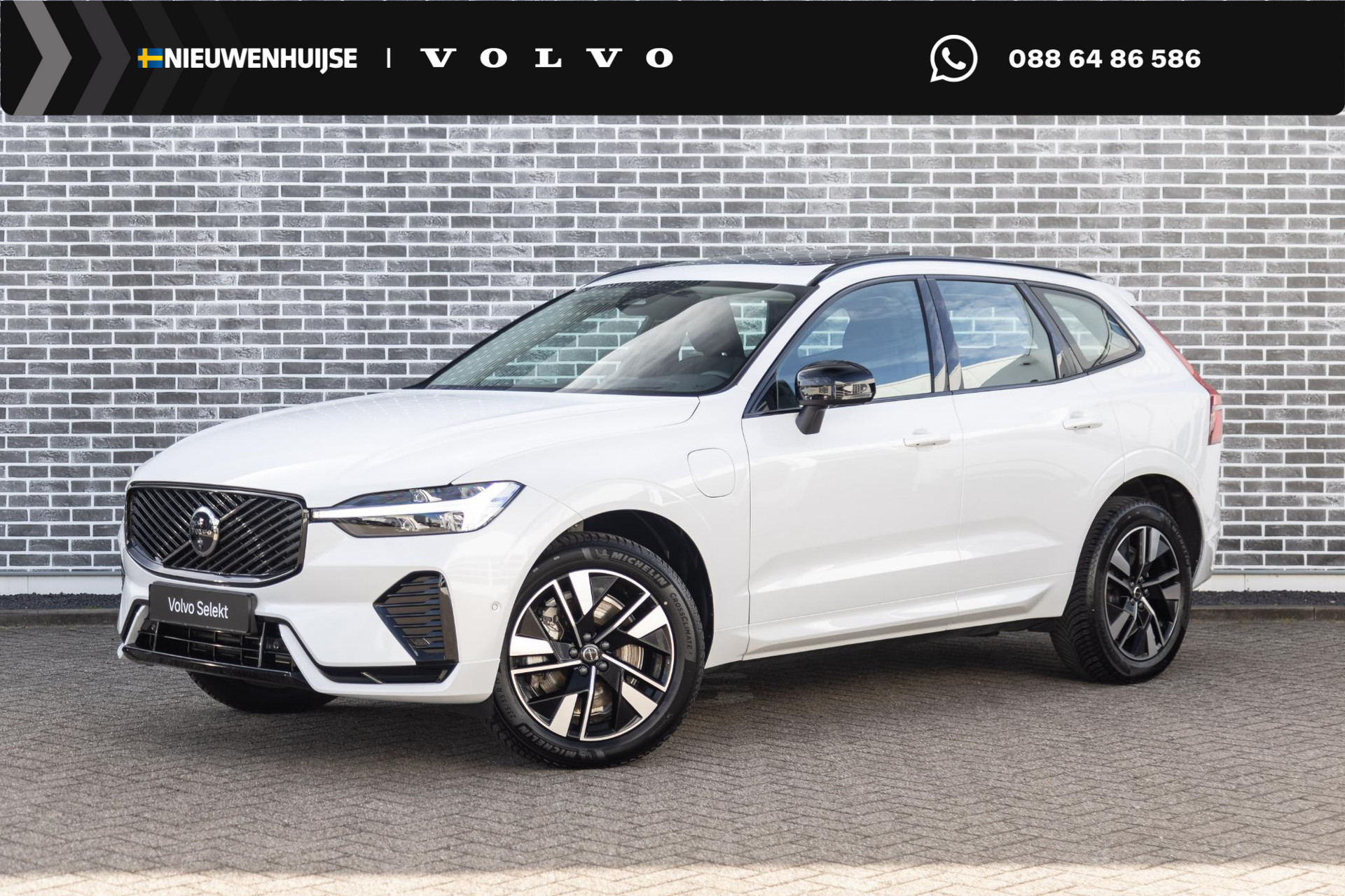 Volvo XC60 2.0 T6 Plug-in hybrid AWD Plus Dark