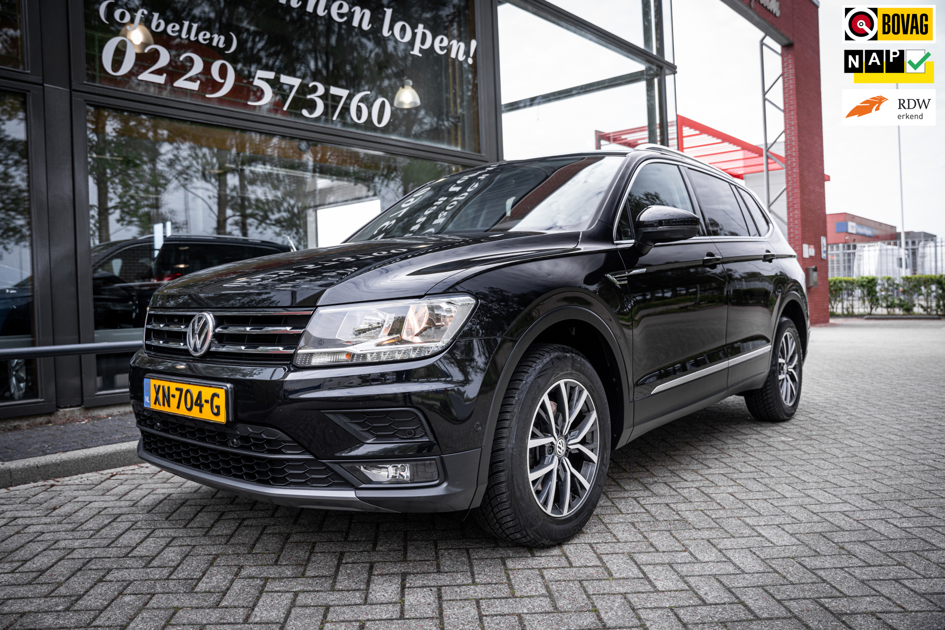 Volkswagen Tiguan Allspace 1.5 TSI Comfortline Business | 7 persoons | Trekhaak | Elektrische achterklep | Navigatie | Carplay |