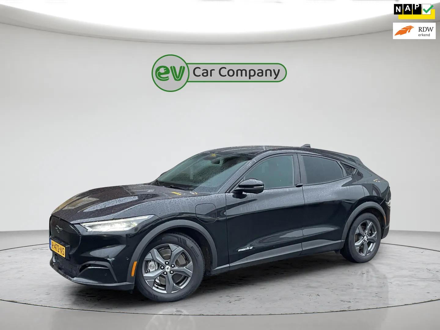 Ford Mustang Mach-E RWD 75 kWh | SOH 82% | Leder | Camera | Marge | B&O Sound | Navigatie | CarPlay | Stoel en stuurverwarming
