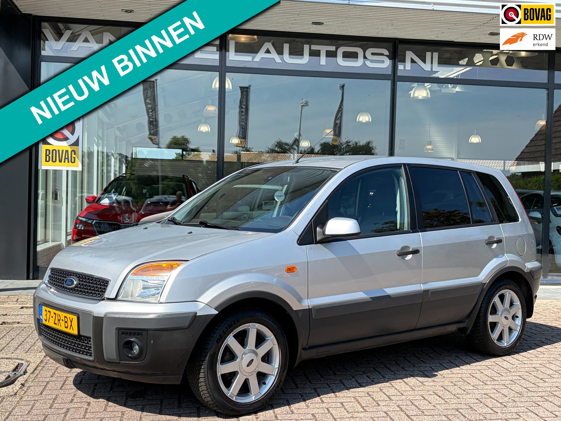 Ford Fusion 1.6-16V Crossroad Airco Trekhaak NL-Auto NAP Nieuwe APK Dealeronderhouden!