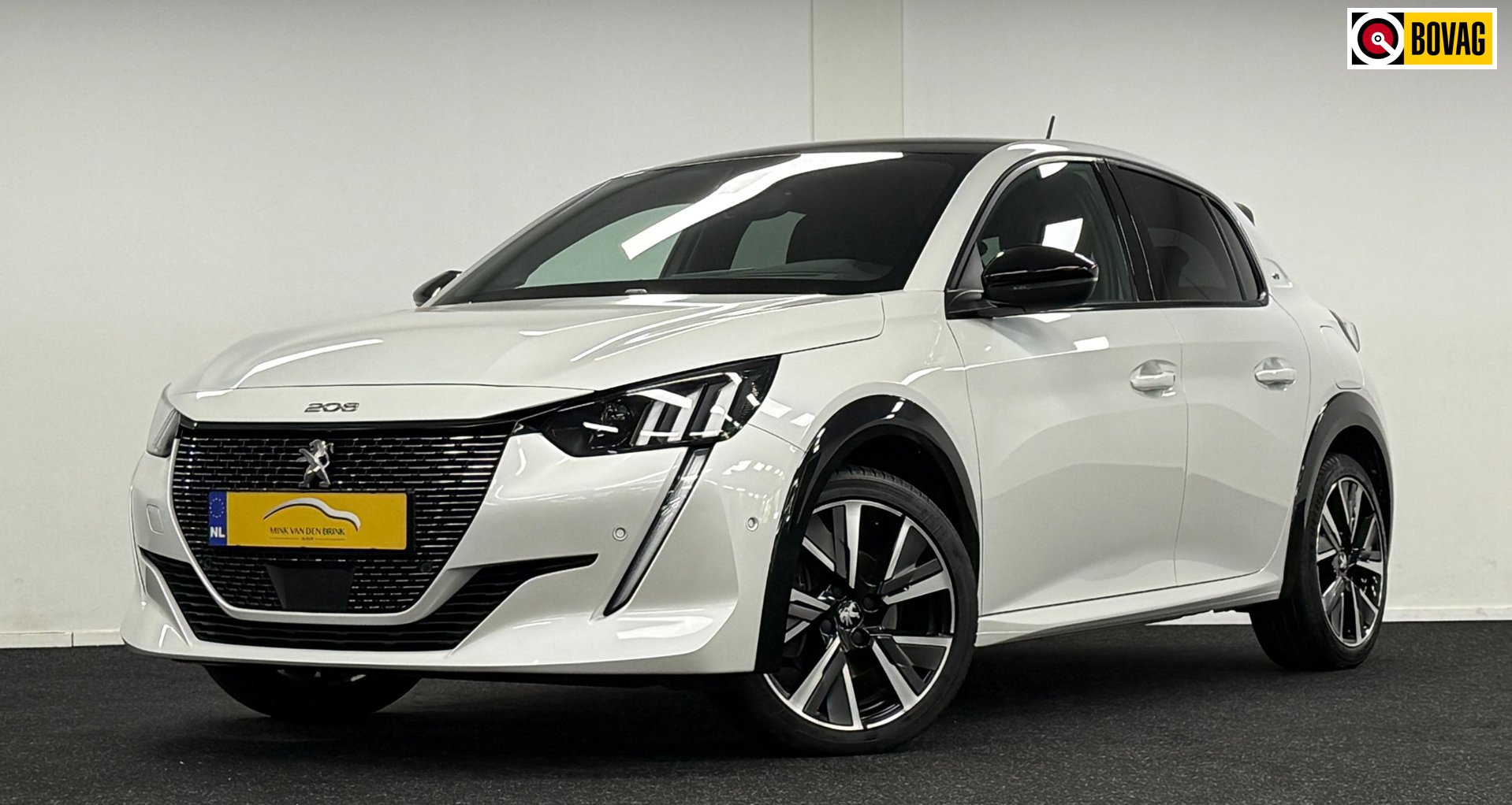 Peugeot 208 1.2 PureTech GT Pack*Automaat*VolLeder*Memory*Stoelverw*Camera*Navi