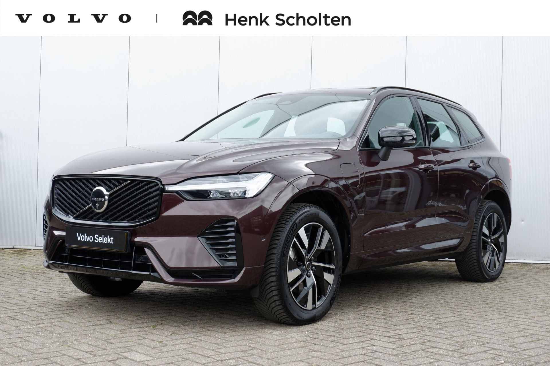 Volvo XC60 T6 Plug-in hybrid AWD Plus Dark
