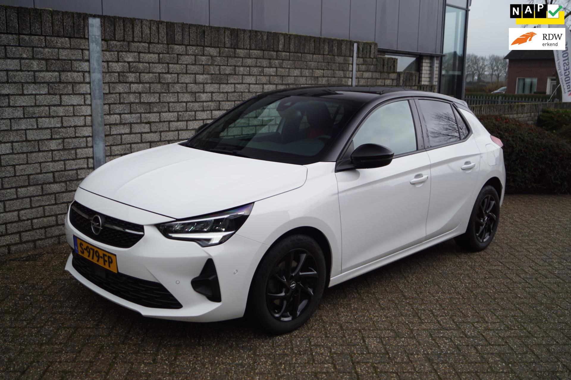 Opel Corsa 1.2 GS Line 102PK 5Deurs Half Leder/Stof Sportst Navi Camera Apple Carplay Airco Cruise 2x PDC LED Kopl LMV ENZ NL Auto